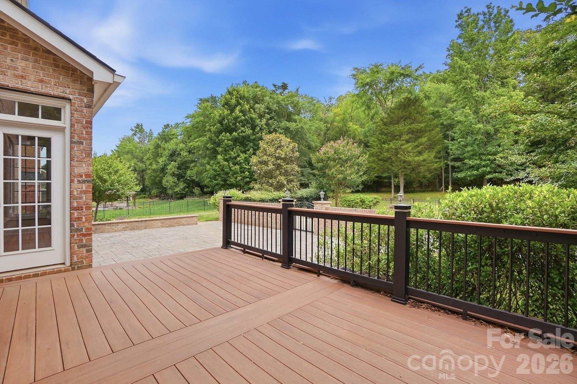 507 Five Leaf Lane — Waxhaw
