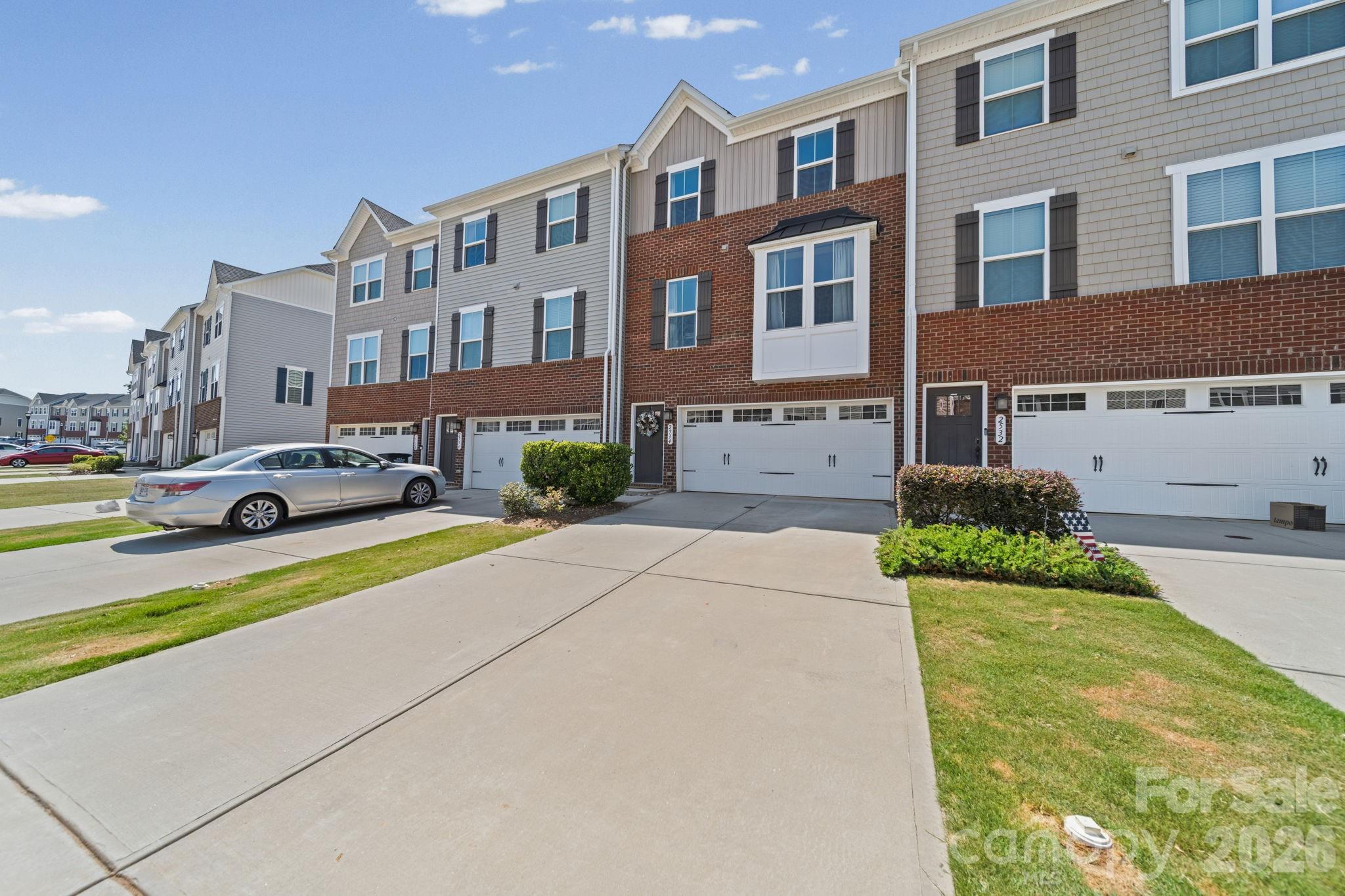 2534 Grantham Place Drive — Fort Mill