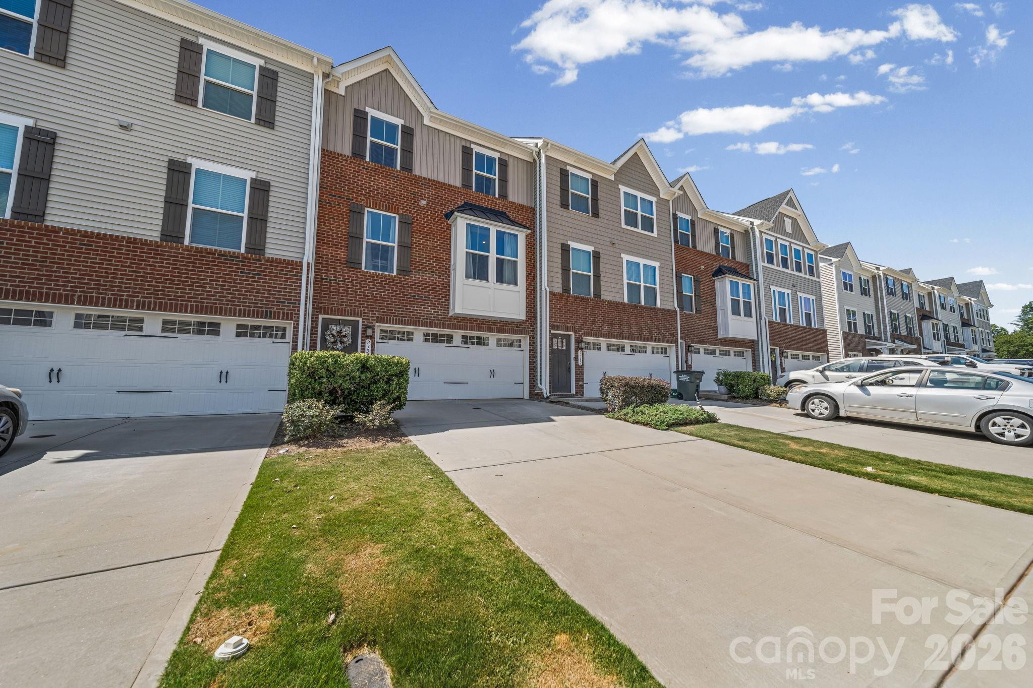 2534 Grantham Place Drive — Fort Mill