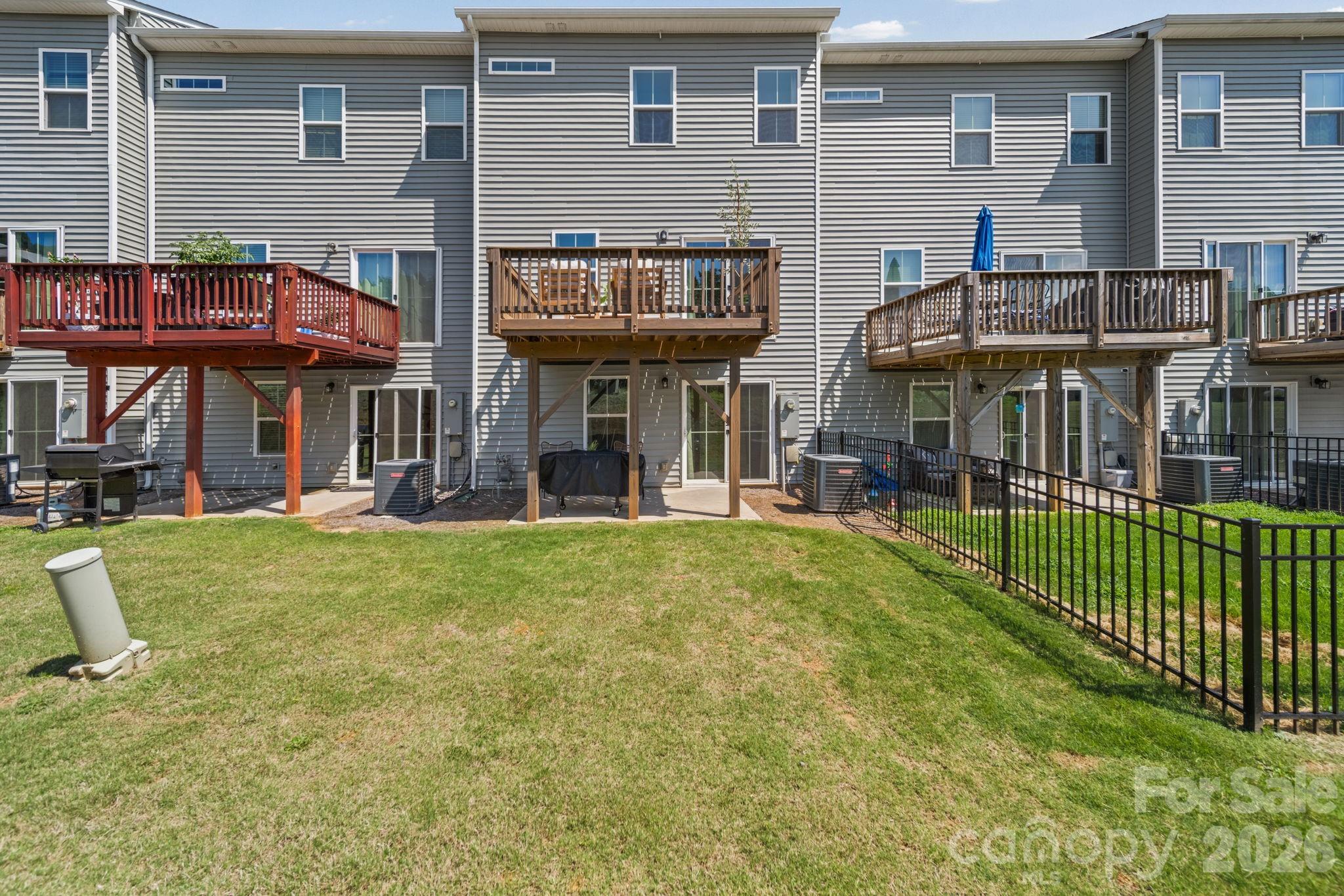 2534 Grantham Place Drive — Fort Mill