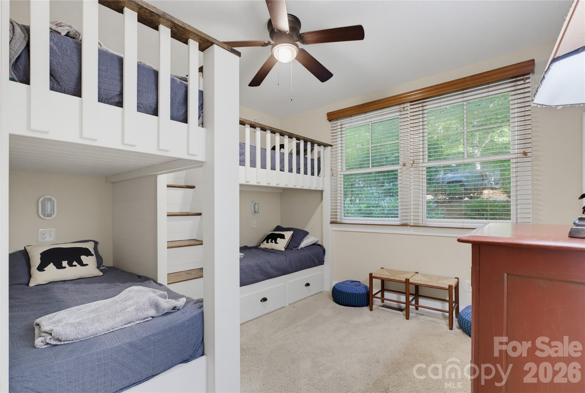 298 Hedgewood Drive — Tuckasegee