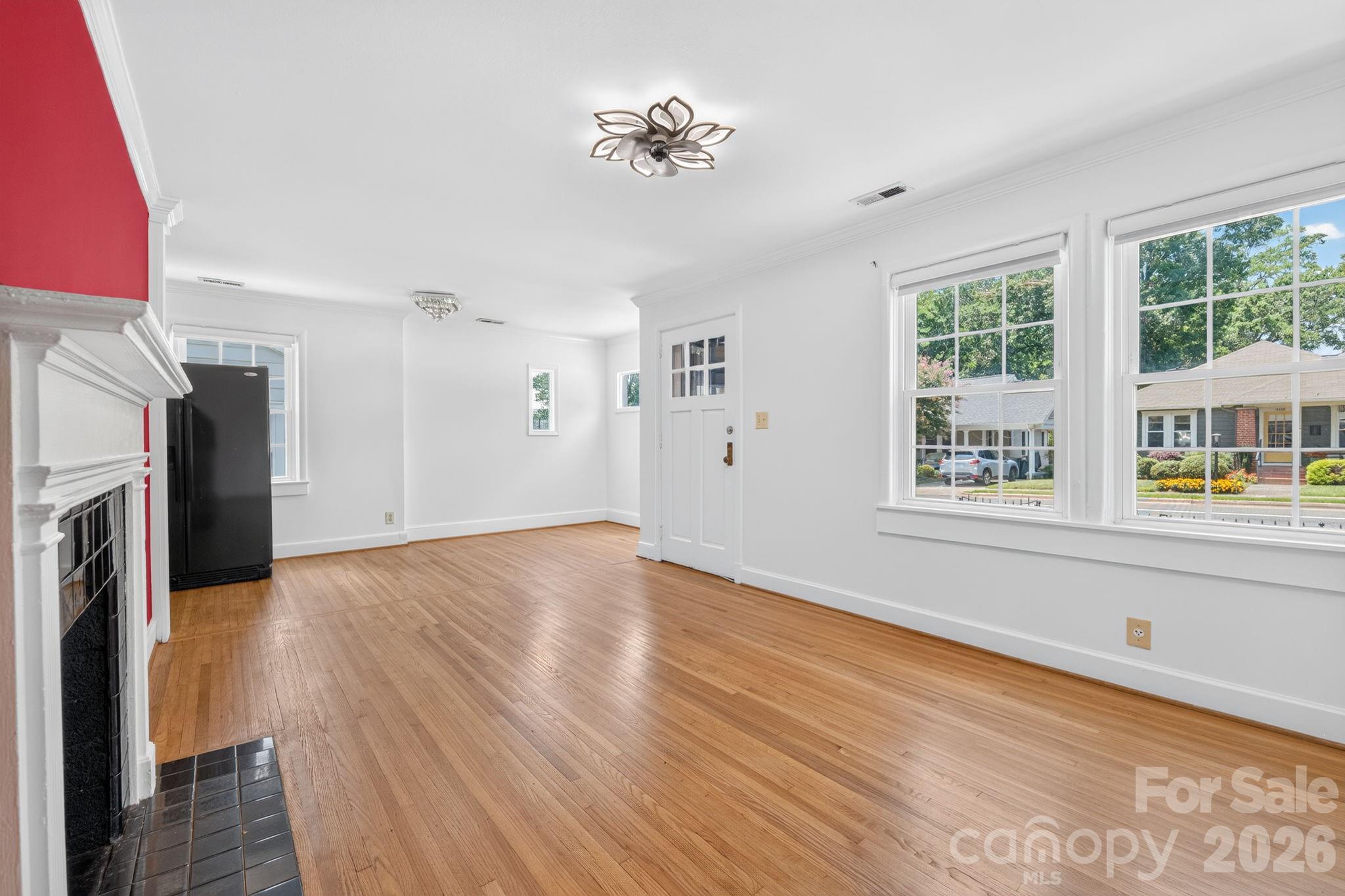 2113 Scott Avenue — Charlotte