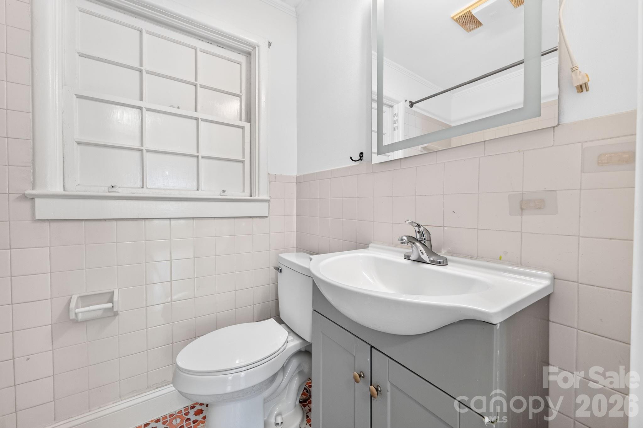 2113 Scott Avenue — Charlotte