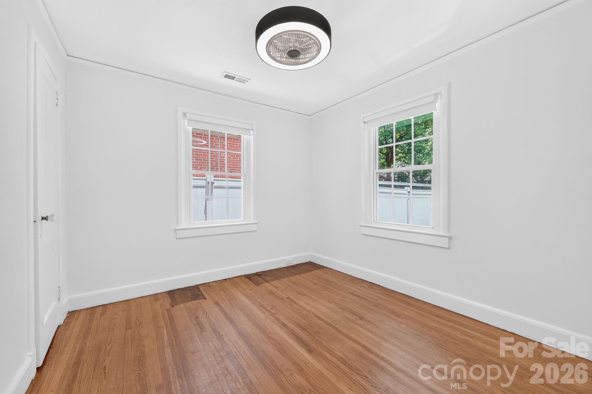 2113 Scott Avenue — Charlotte