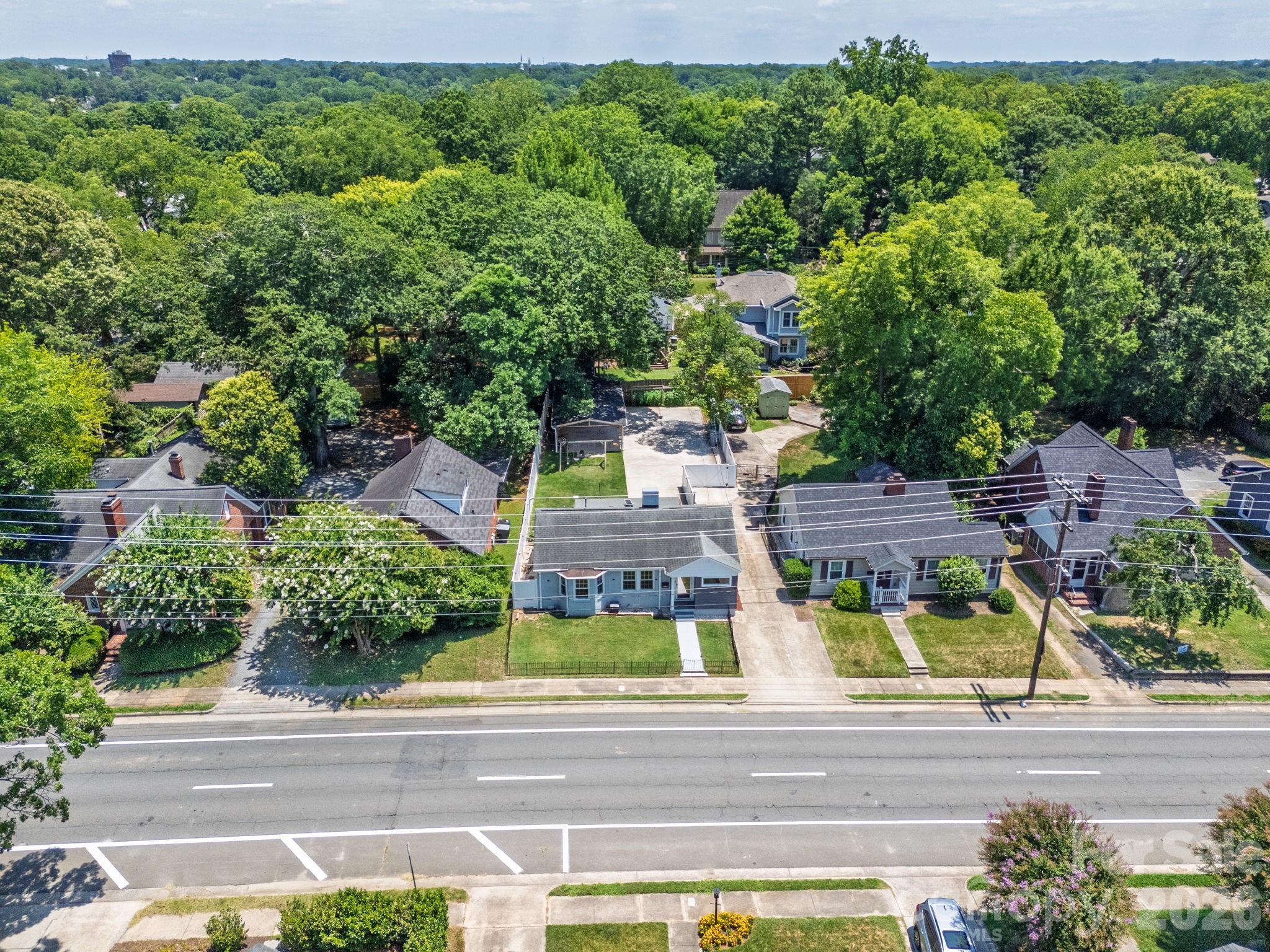 2113 Scott Avenue — Charlotte