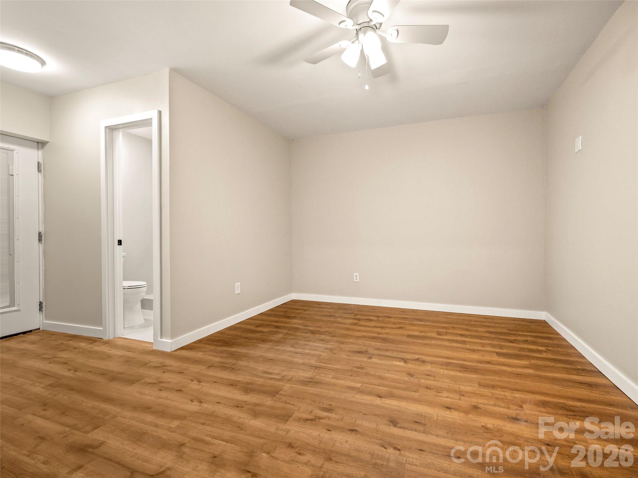 3276 Howard Gap Road — Hendersonville