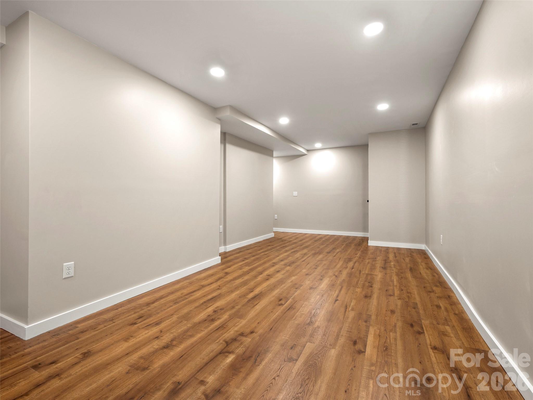 3276 Howard Gap Road — Hendersonville
