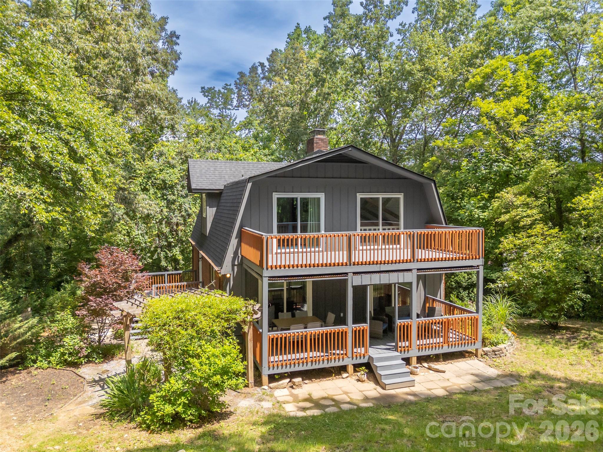 3276 Howard Gap Road — Hendersonville