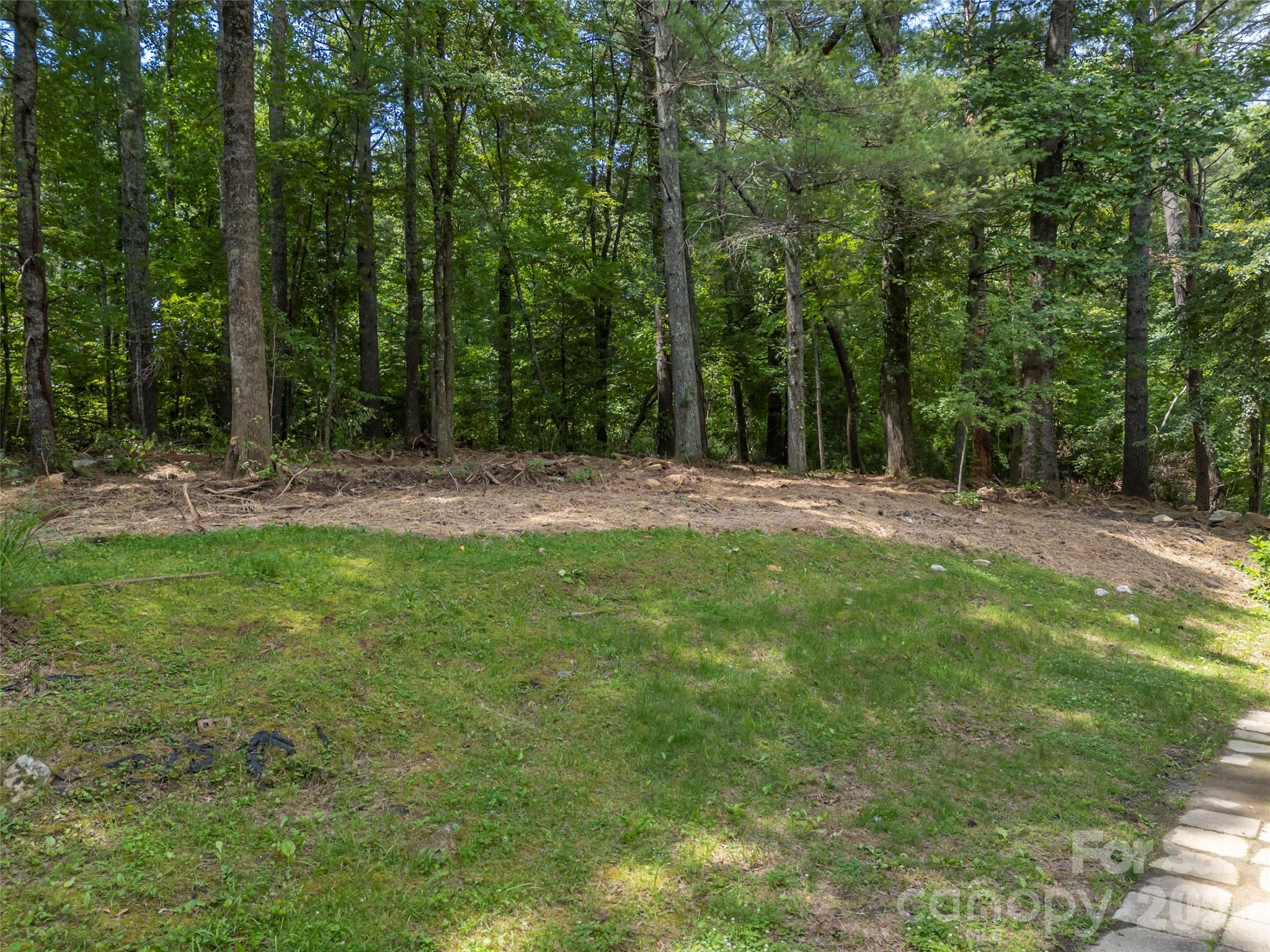 3276 Howard Gap Road — Hendersonville