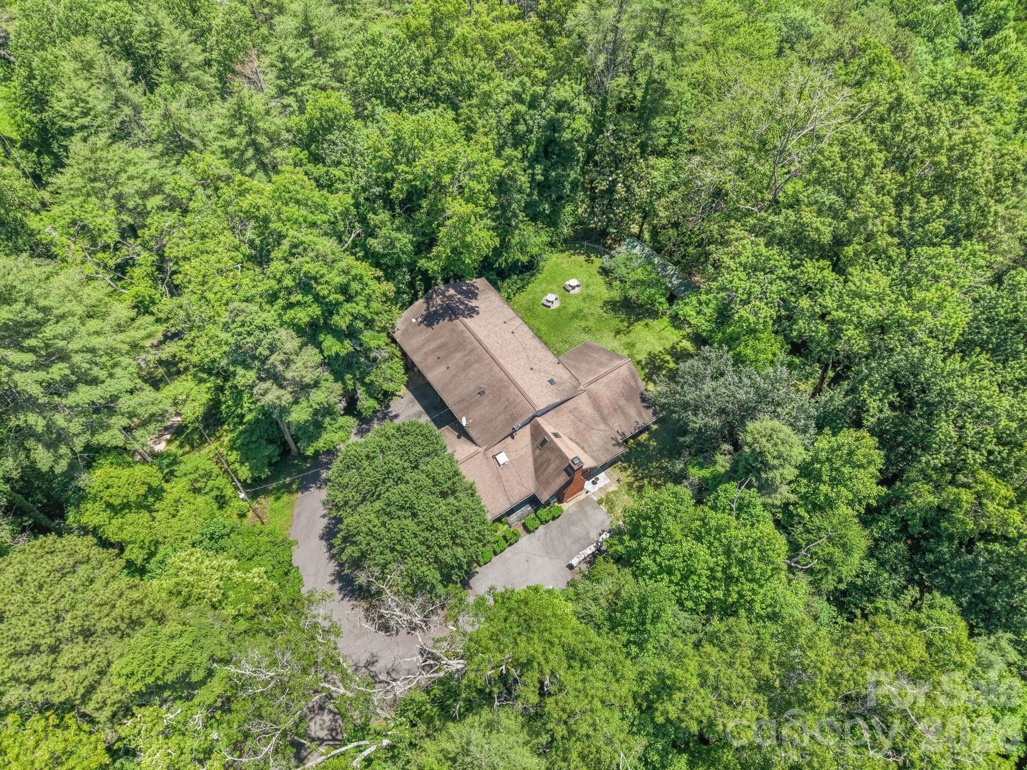 3324 Hwy 28 Road S — Bryson City
