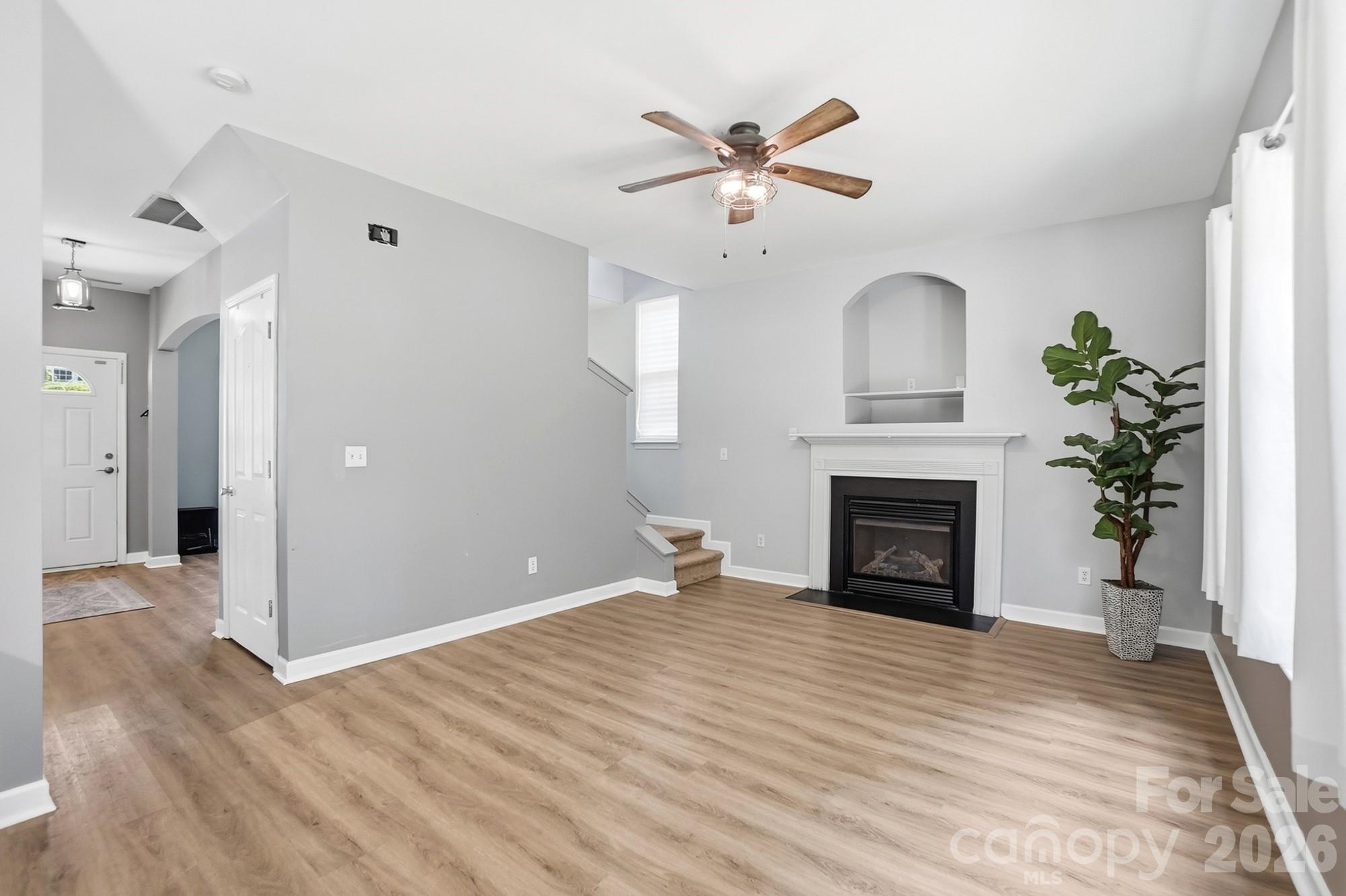 1520 Magnolia Drive — Lancaster