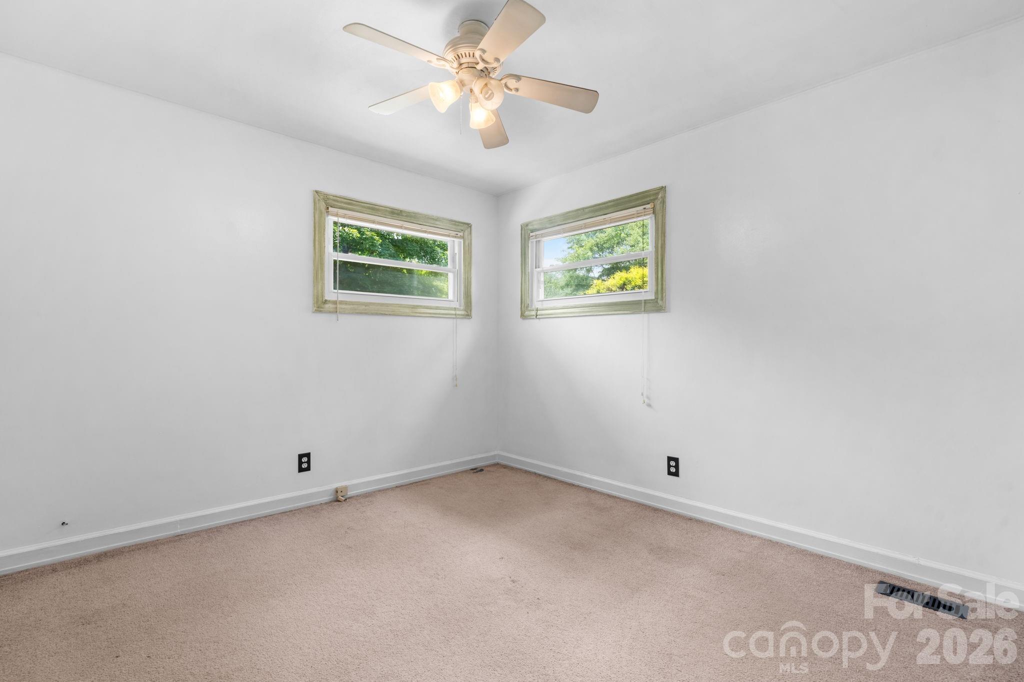 248 Hemlock Street — Hudson