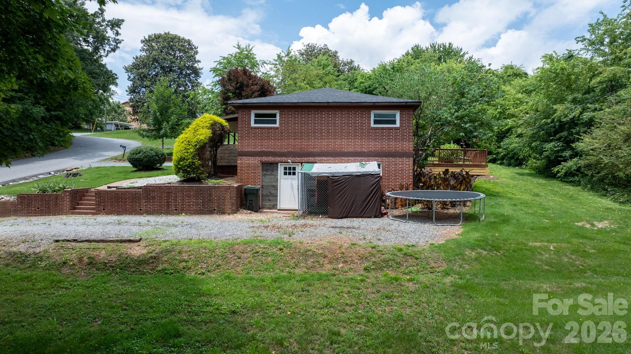 248 Hemlock Street — Hudson