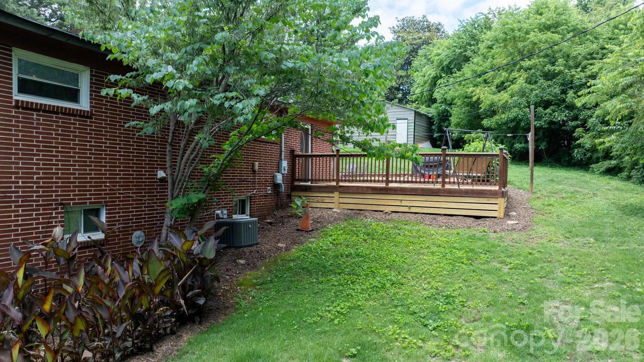 248 Hemlock Street — Hudson