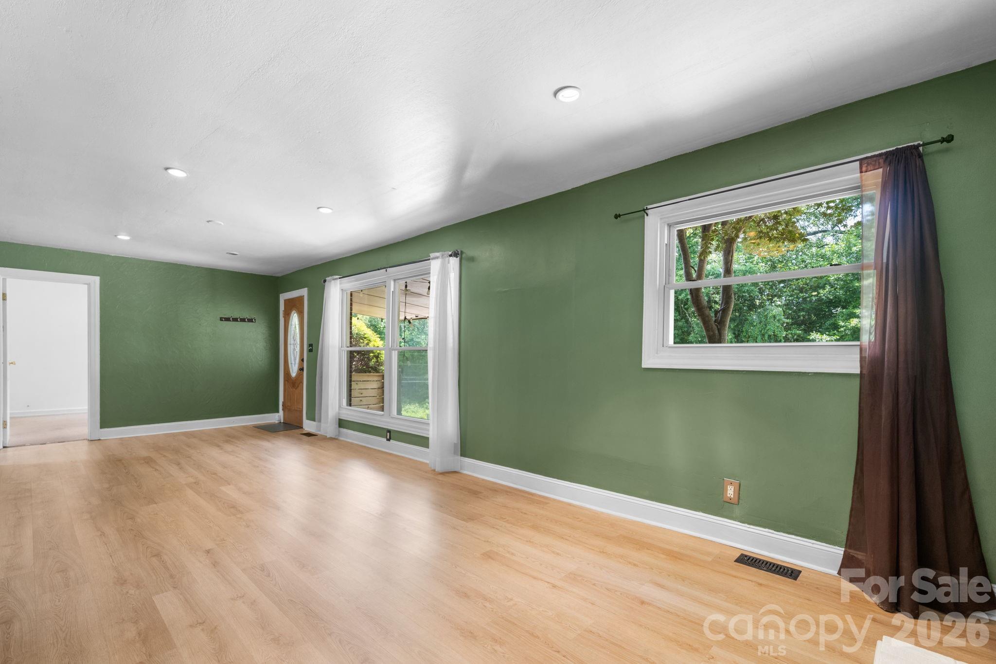 248 Hemlock Street — Hudson