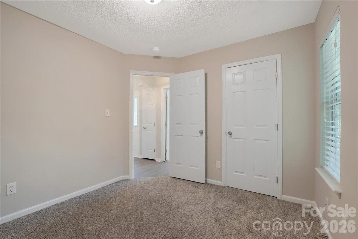14136 Walkers Crossing Drive — Charlotte