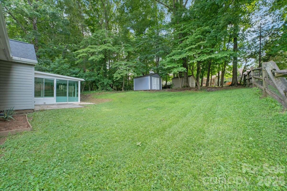 14136 Walkers Crossing Drive — Charlotte