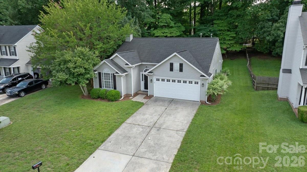 14136 Walkers Crossing Drive — Charlotte