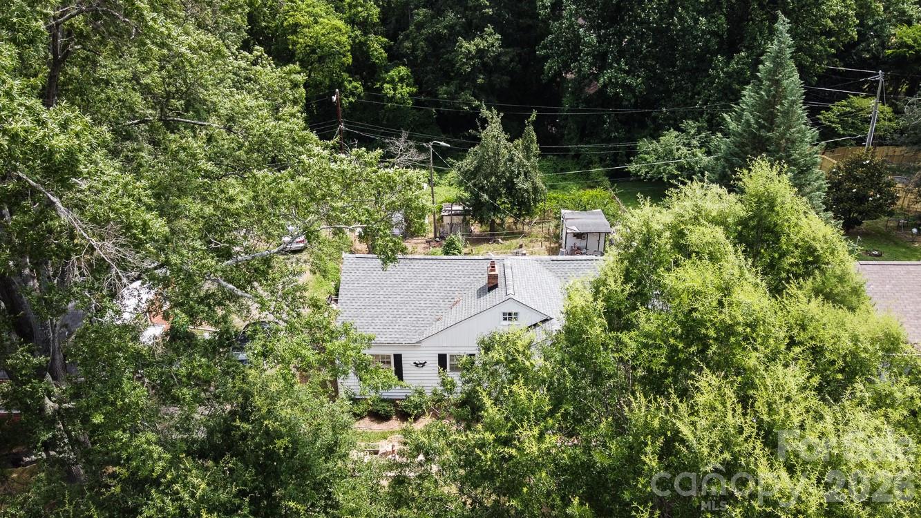 909 Drummond Avenue — Charlotte