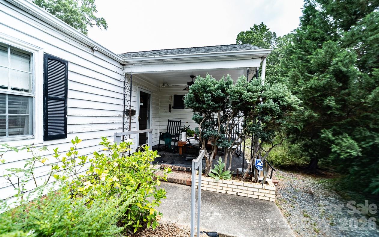 909 Drummond Avenue — Charlotte