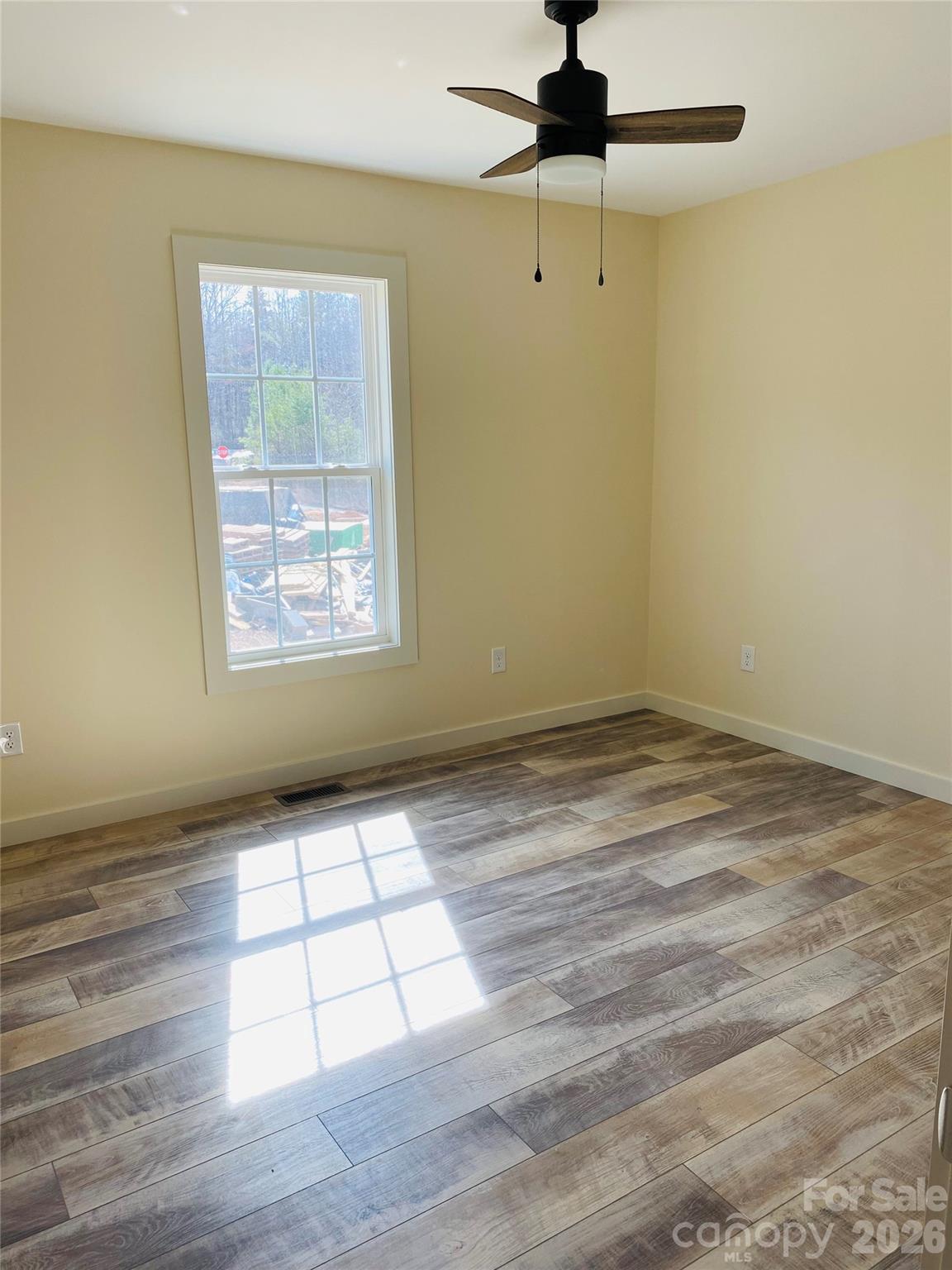 1208 Spring Time Court SW — Lenoir