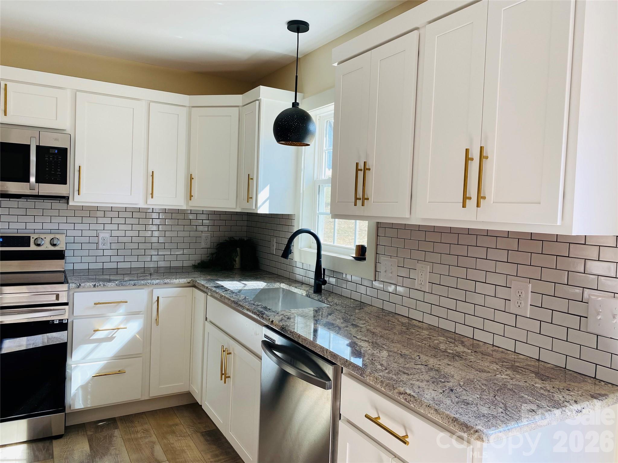 1208 Spring Time Court SW — Lenoir