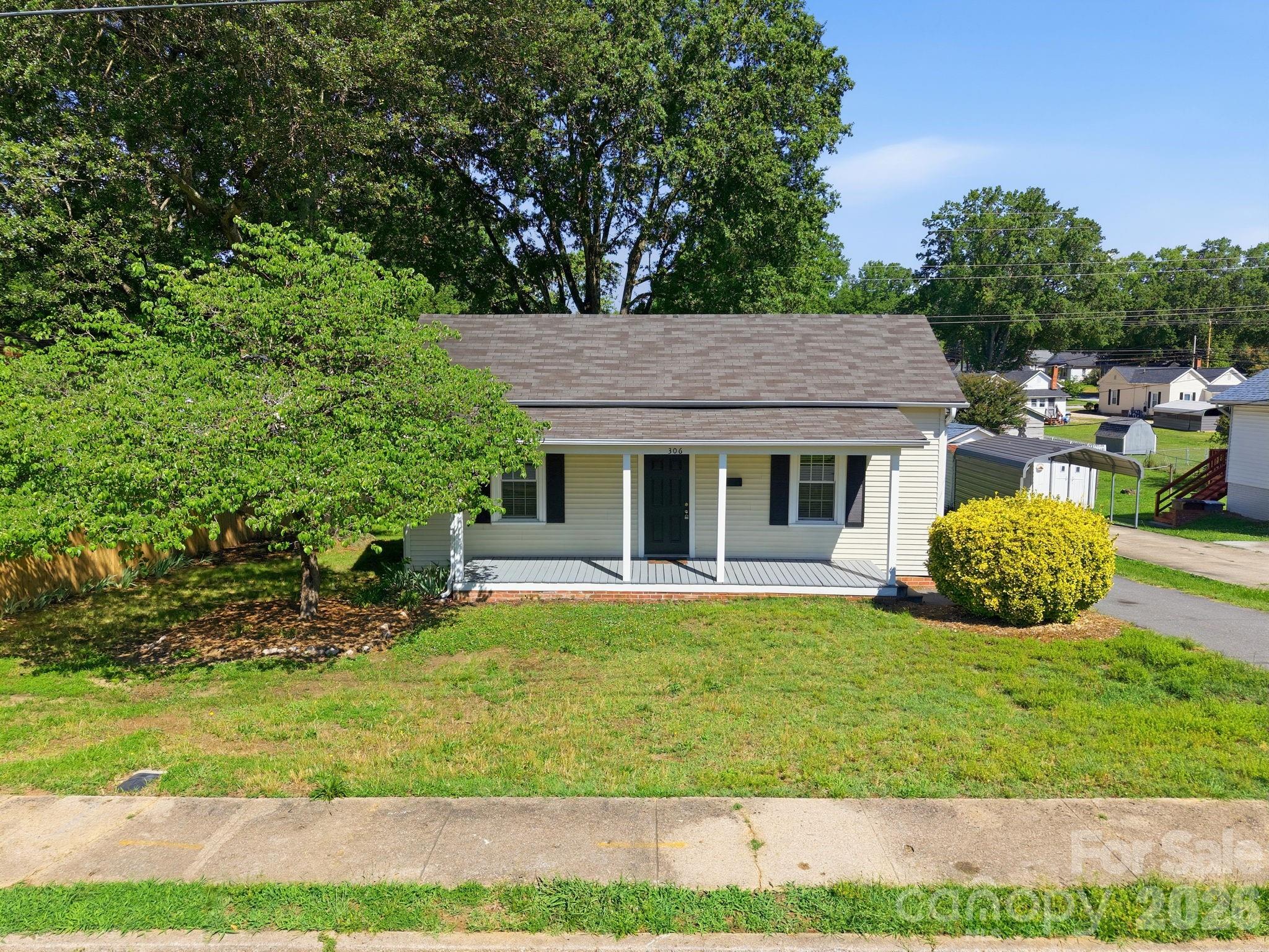 306 York Avenue — Kannapolis