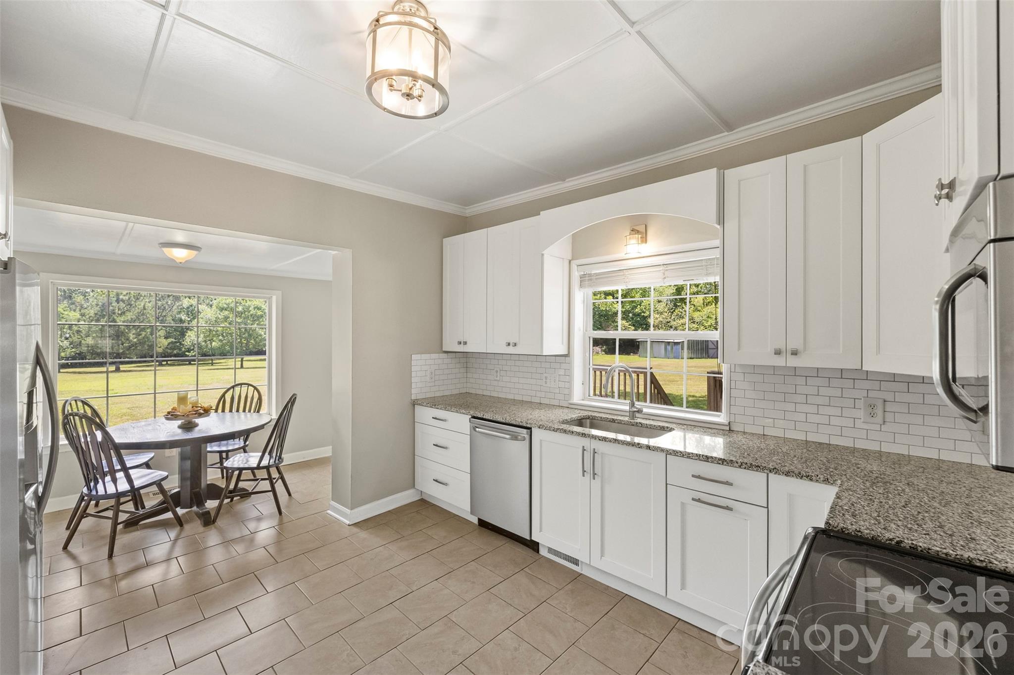 24327 Ridgecrest Road — Locust