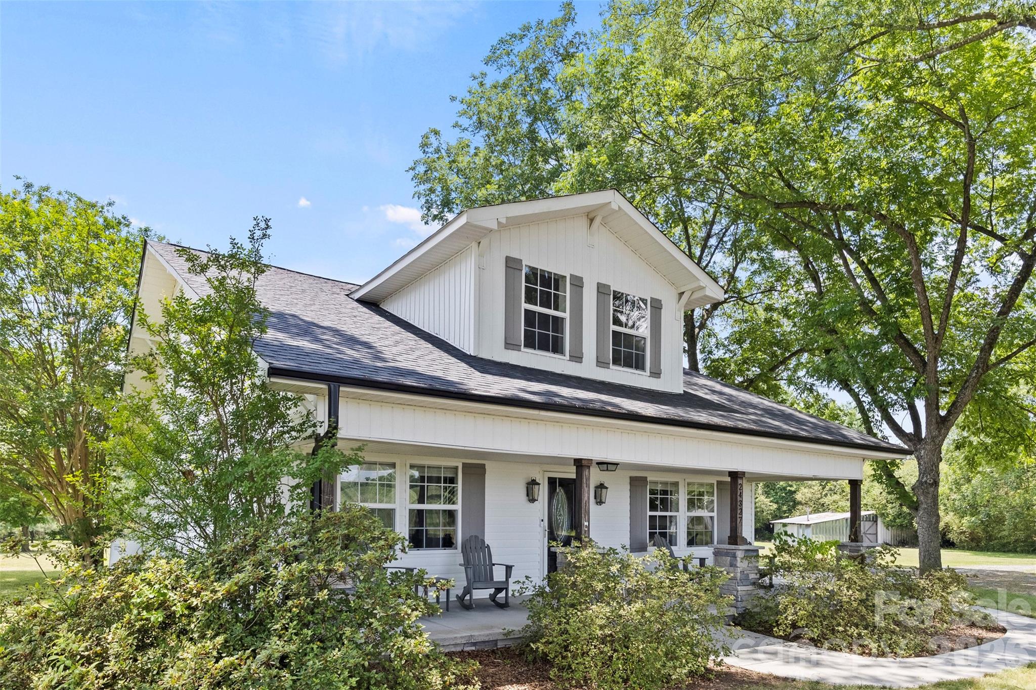 24327 Ridgecrest Road — Locust