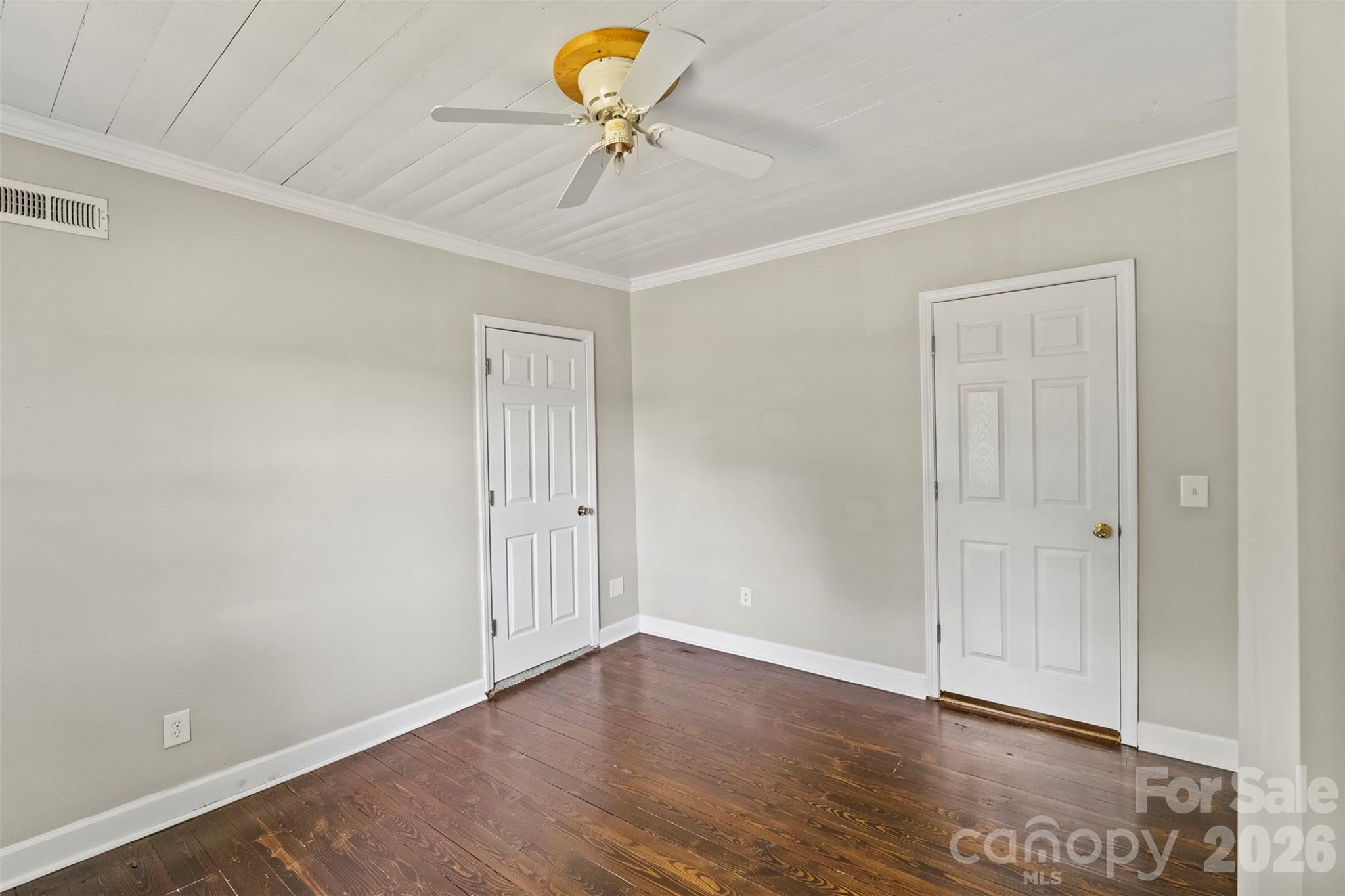 24327 Ridgecrest Road — Locust