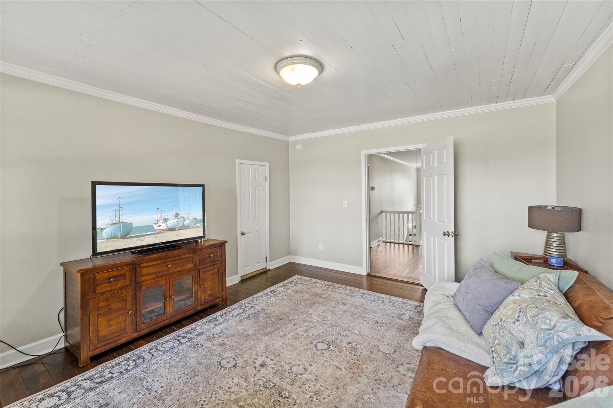 24327 Ridgecrest Road — Locust