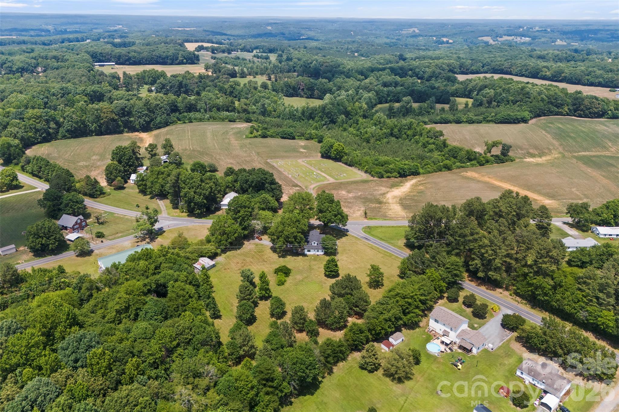 24327 Ridgecrest Road — Locust