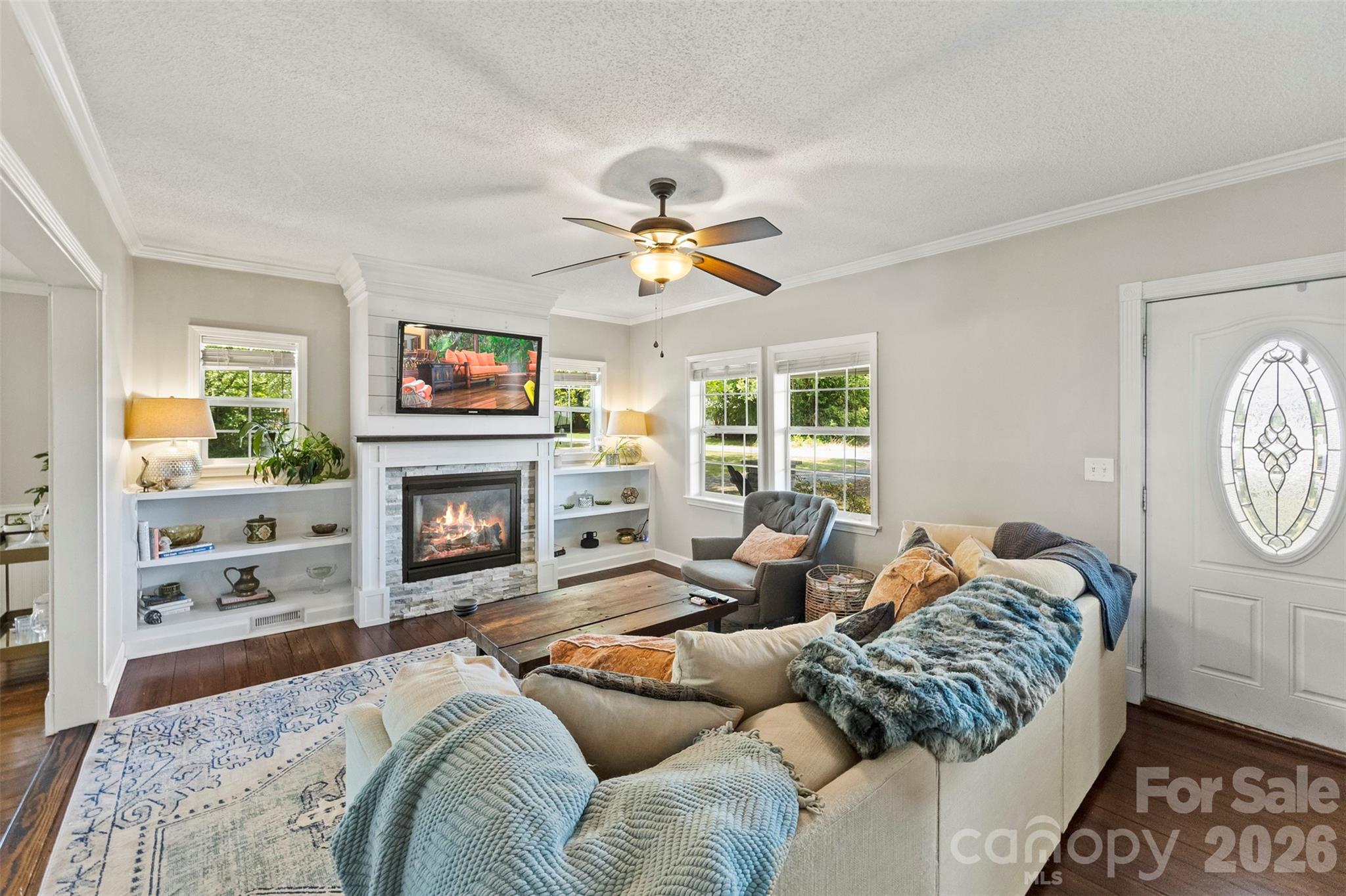 24327 Ridgecrest Road — Locust