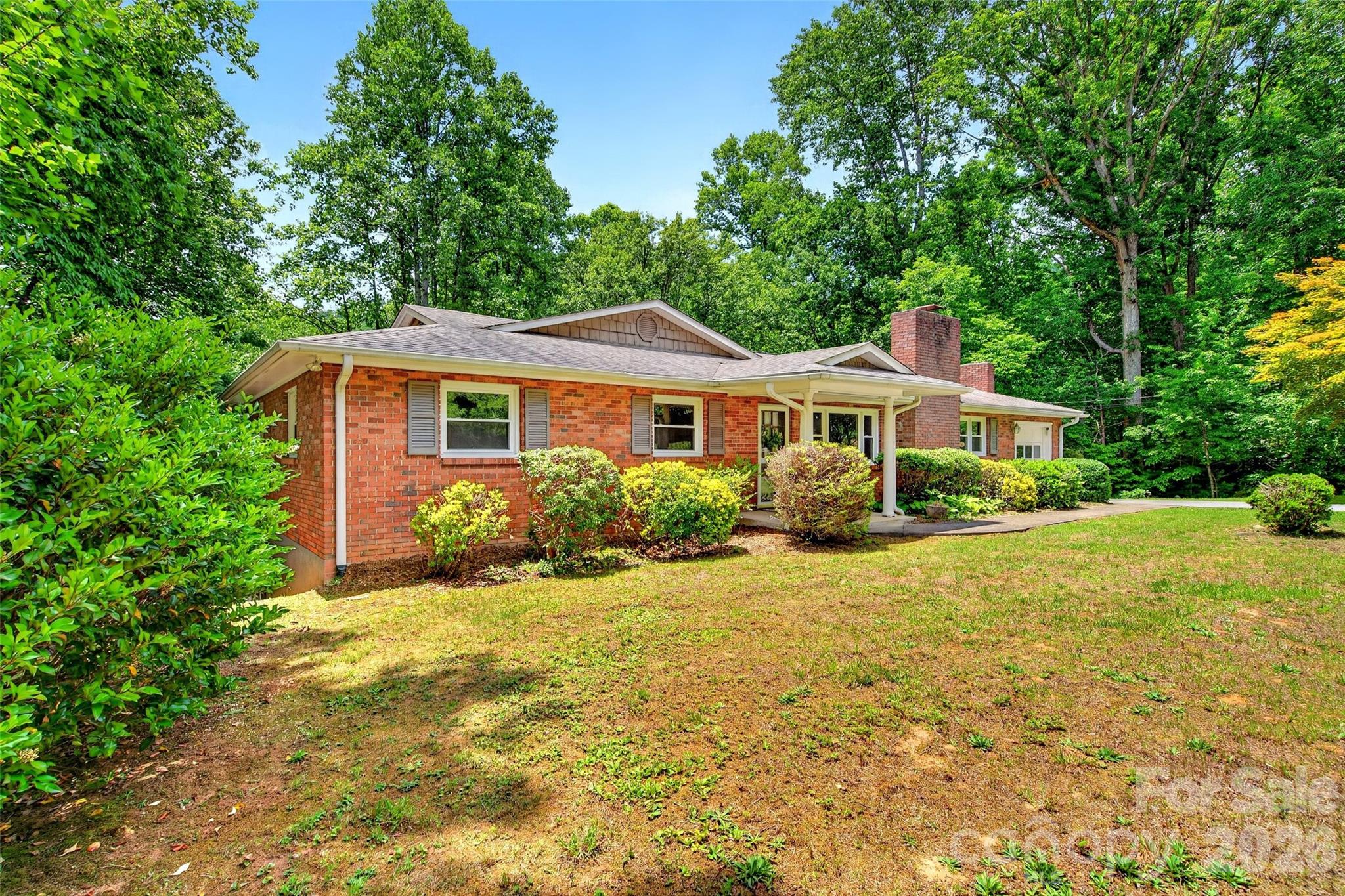 103 Richard Lane — Black Mountain