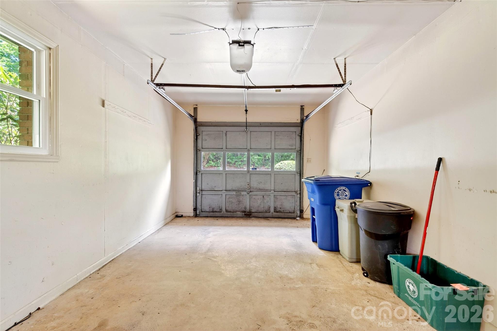 103 Richard Lane — Black Mountain