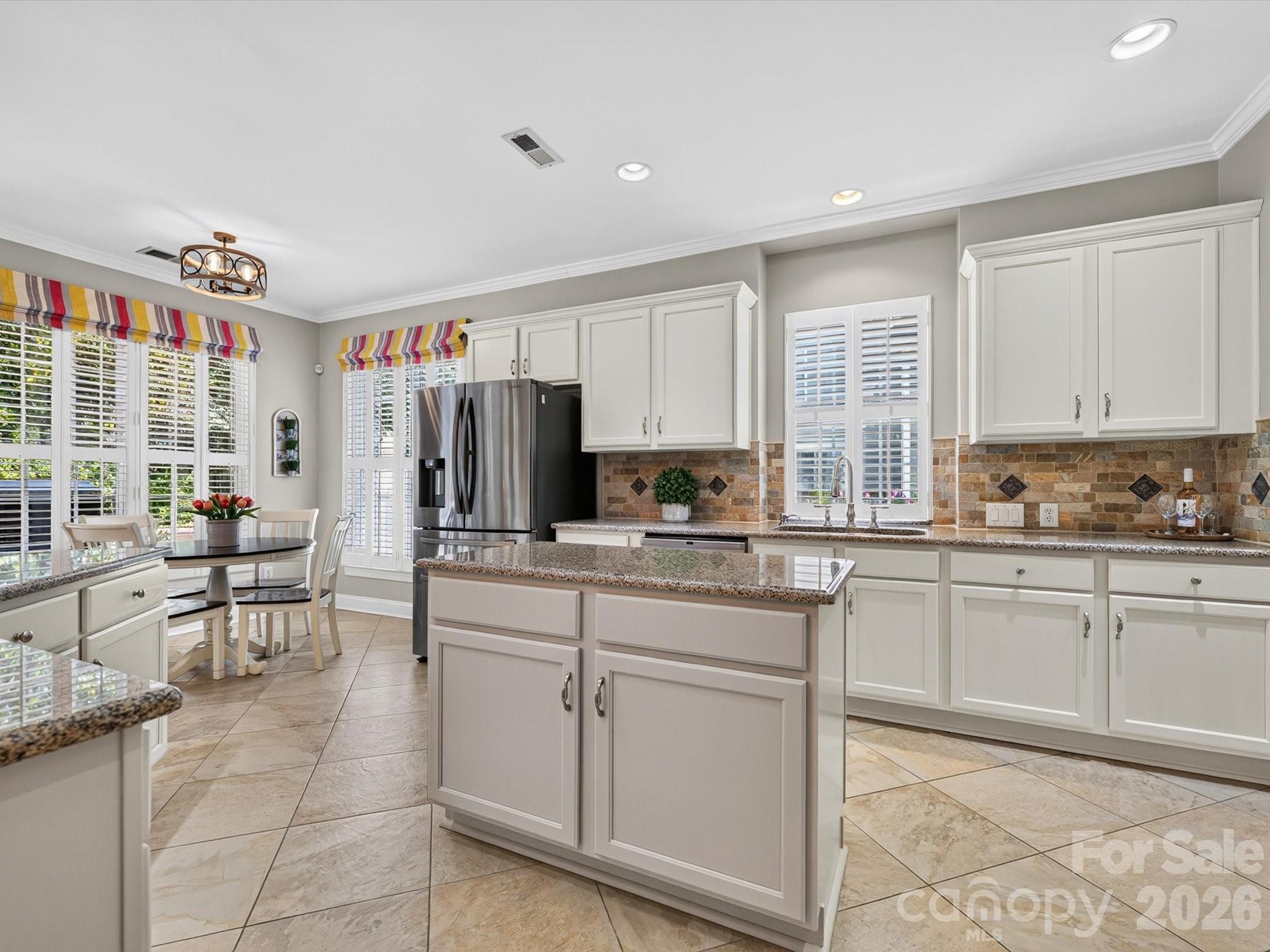 6706 Charter Hills Road — Charlotte