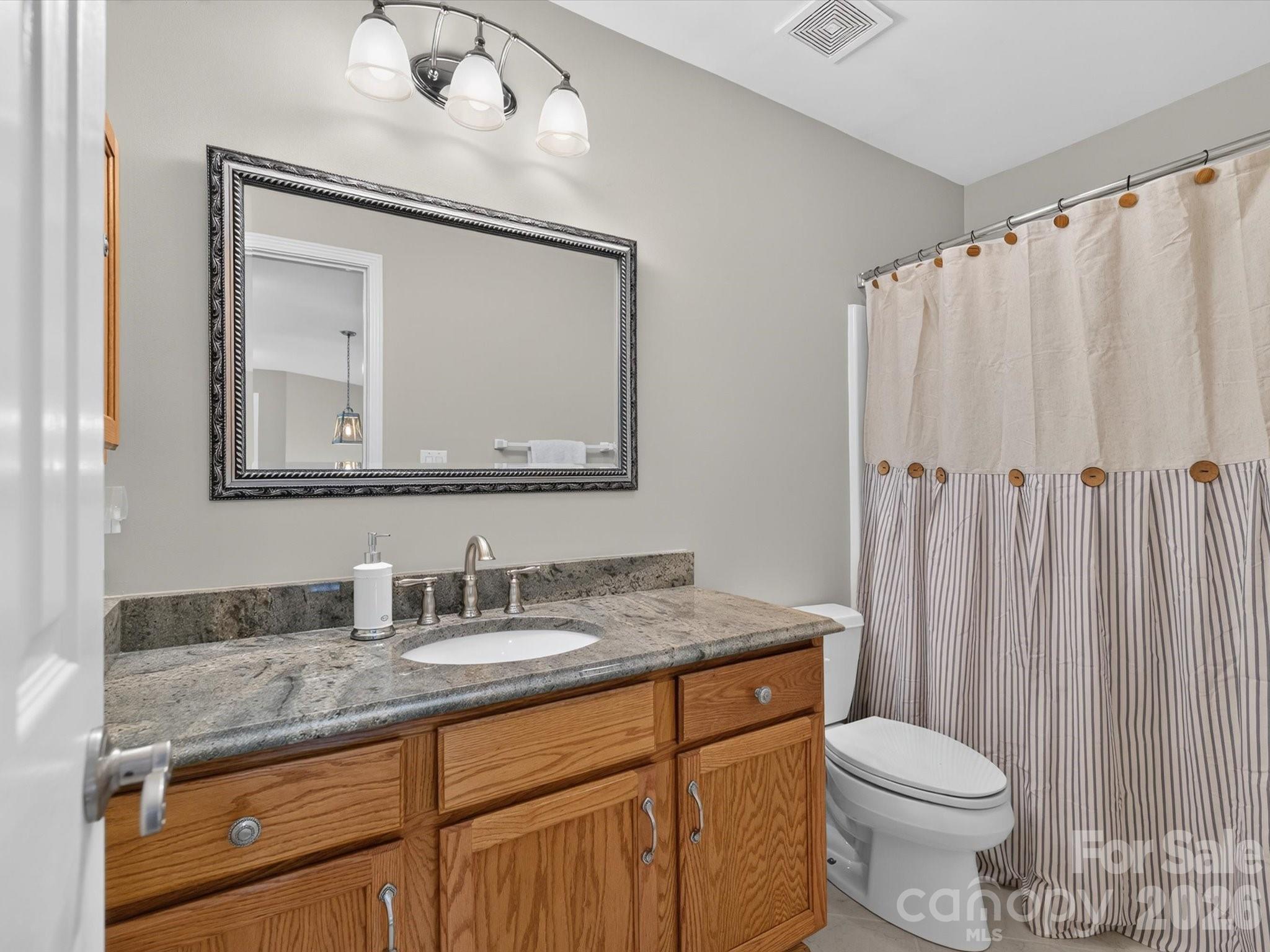 6706 Charter Hills Road — Charlotte