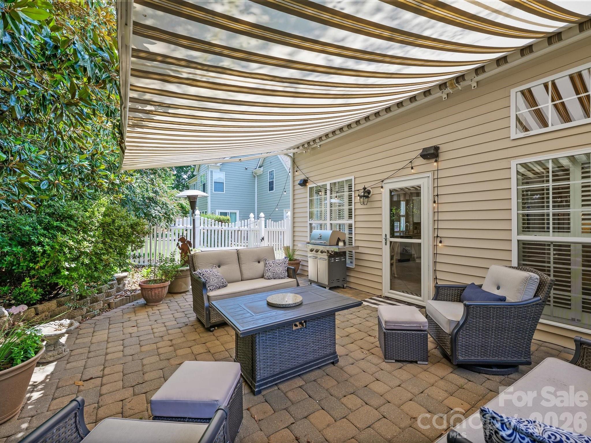 6706 Charter Hills Road — Charlotte