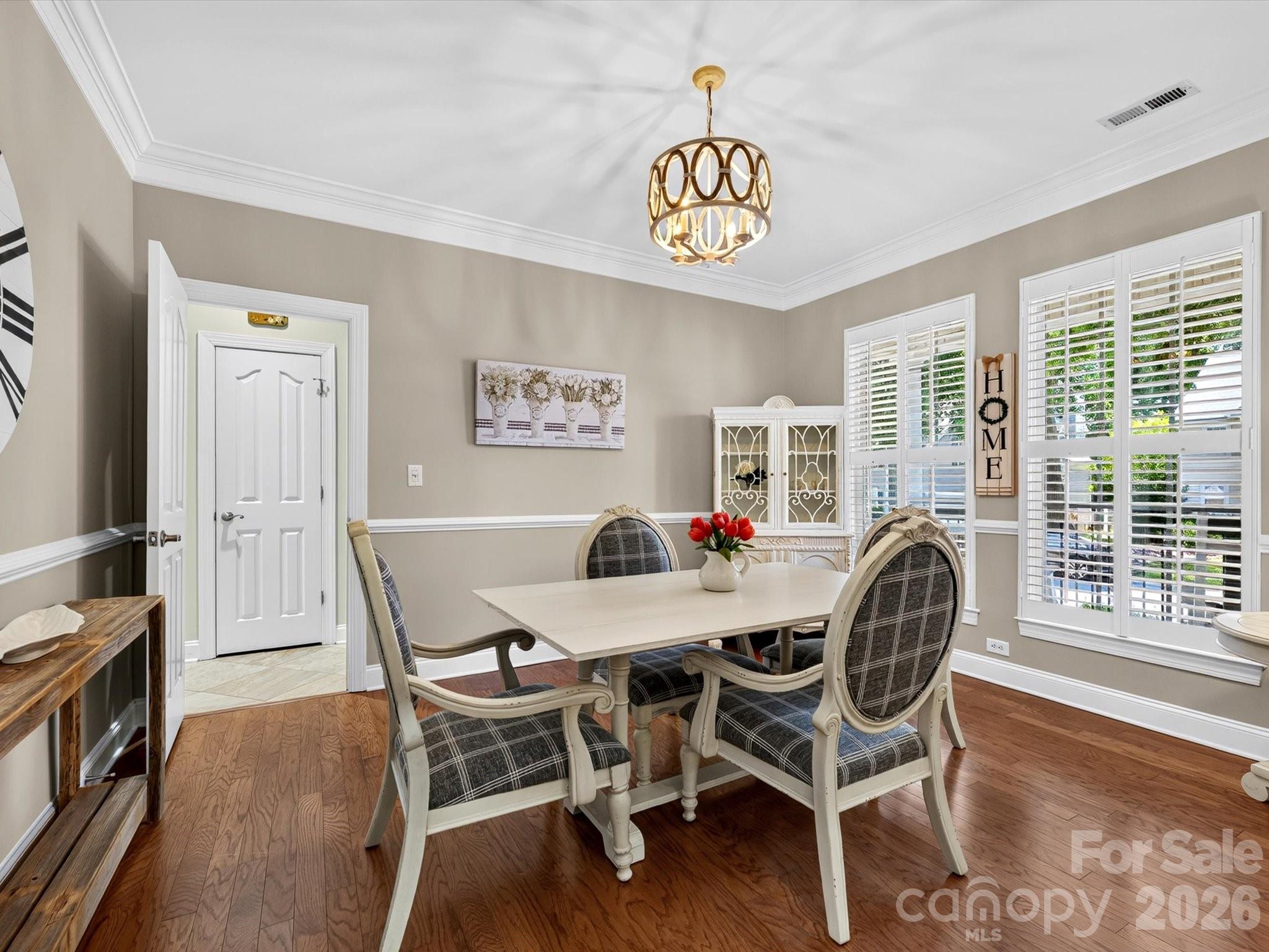 6706 Charter Hills Road — Charlotte