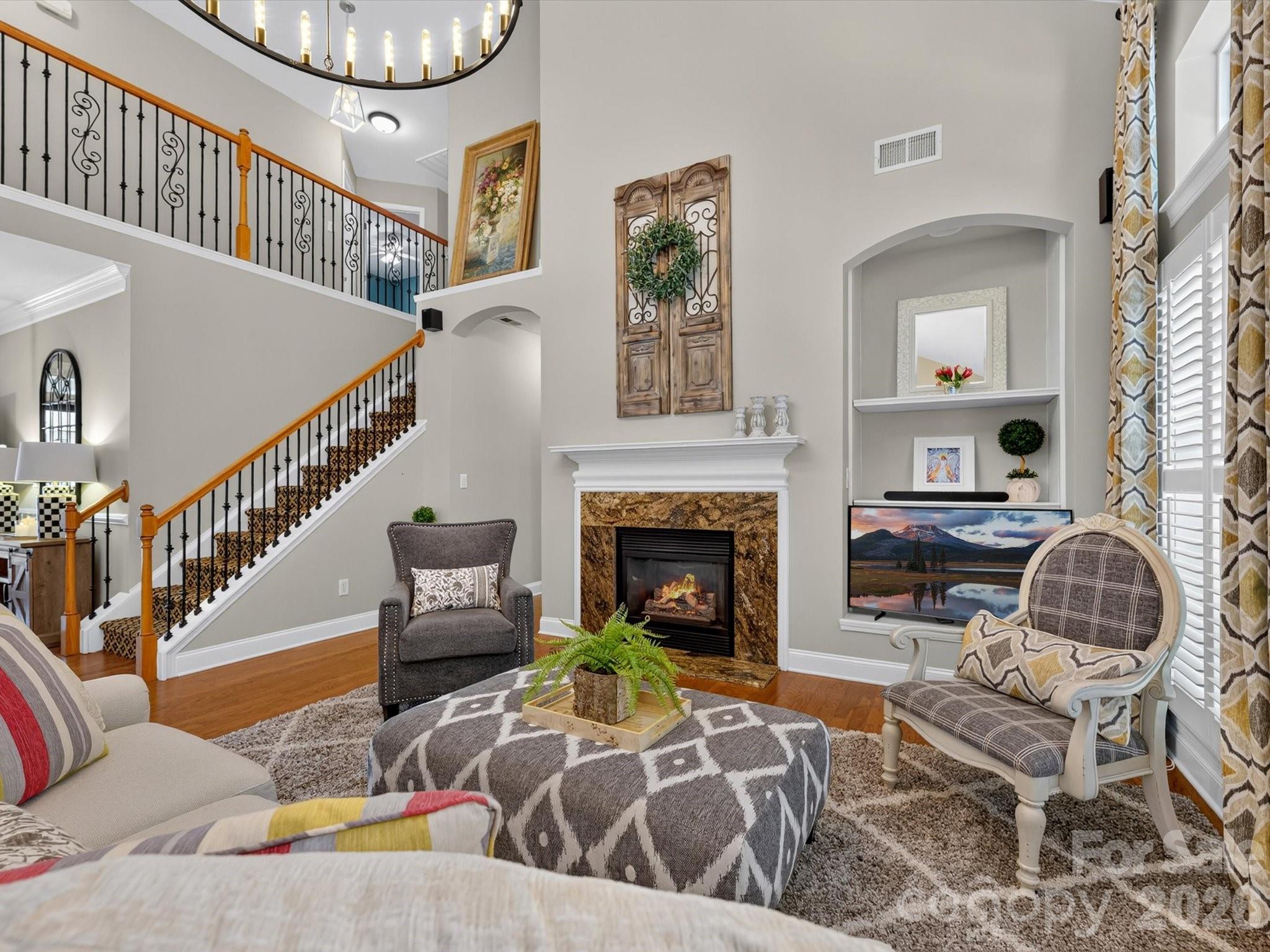 6706 Charter Hills Road — Charlotte