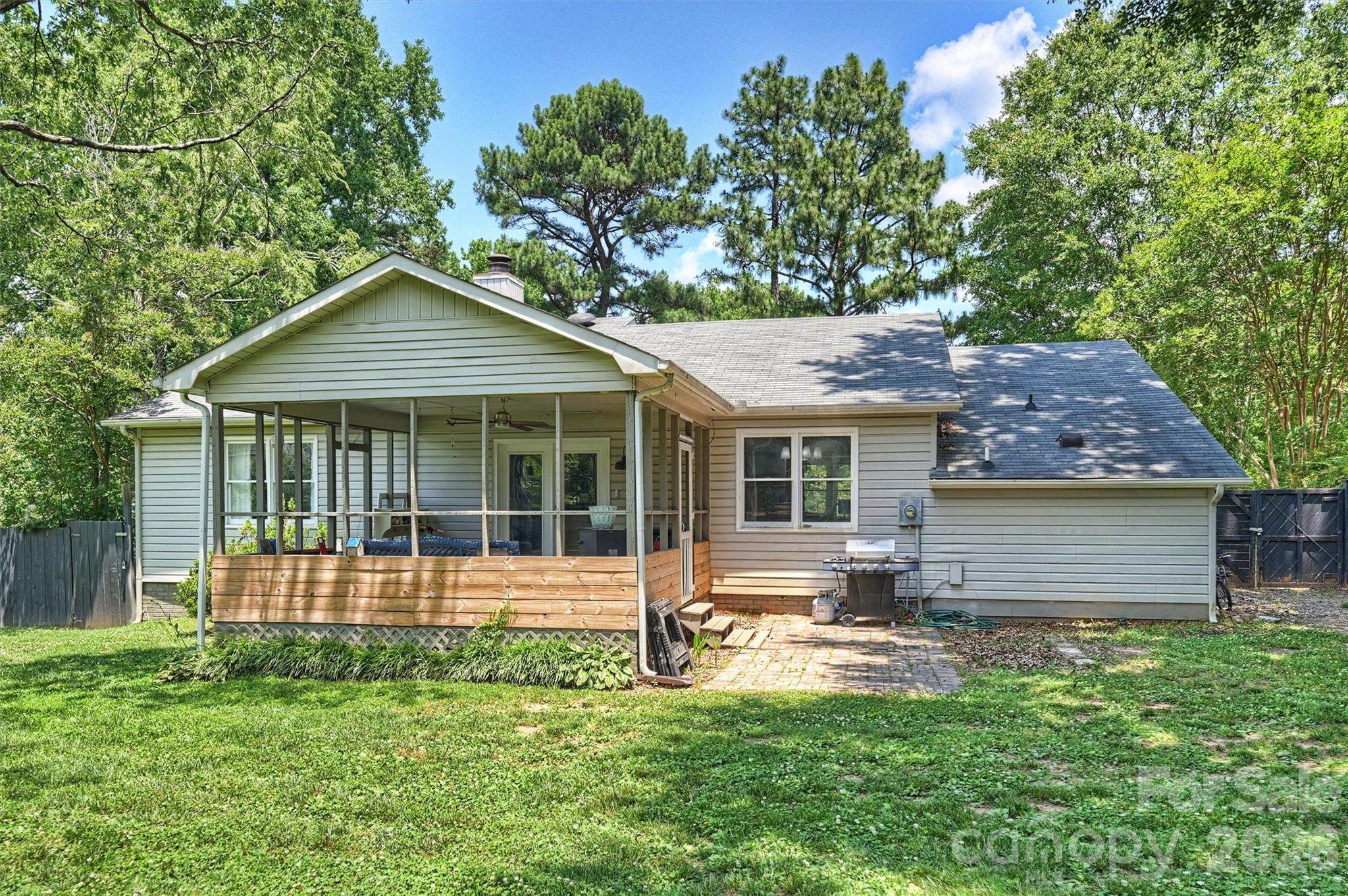 1621 Brook Drive — Fort Mill