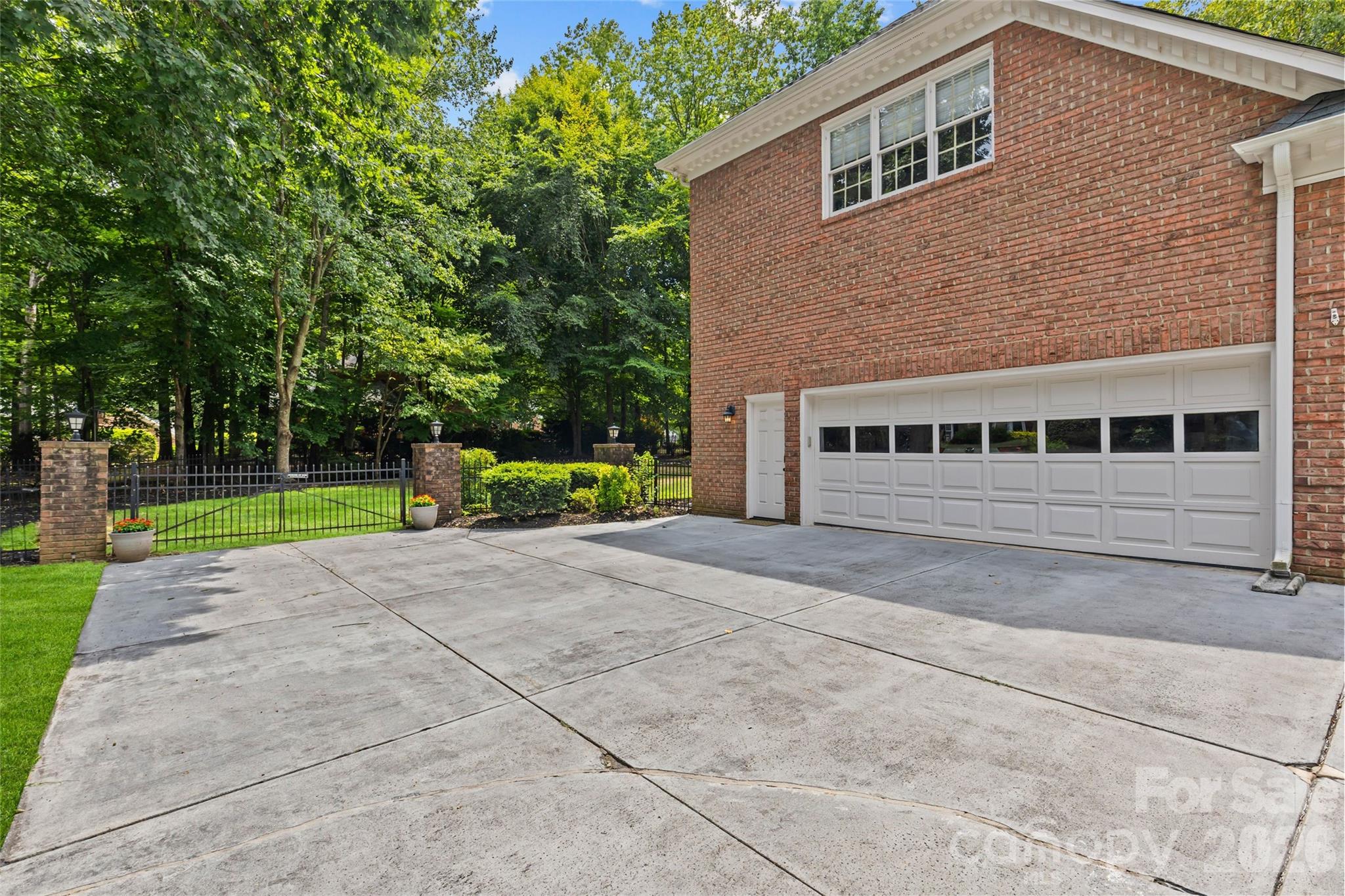 3616 Deruyter Circle — Charlotte