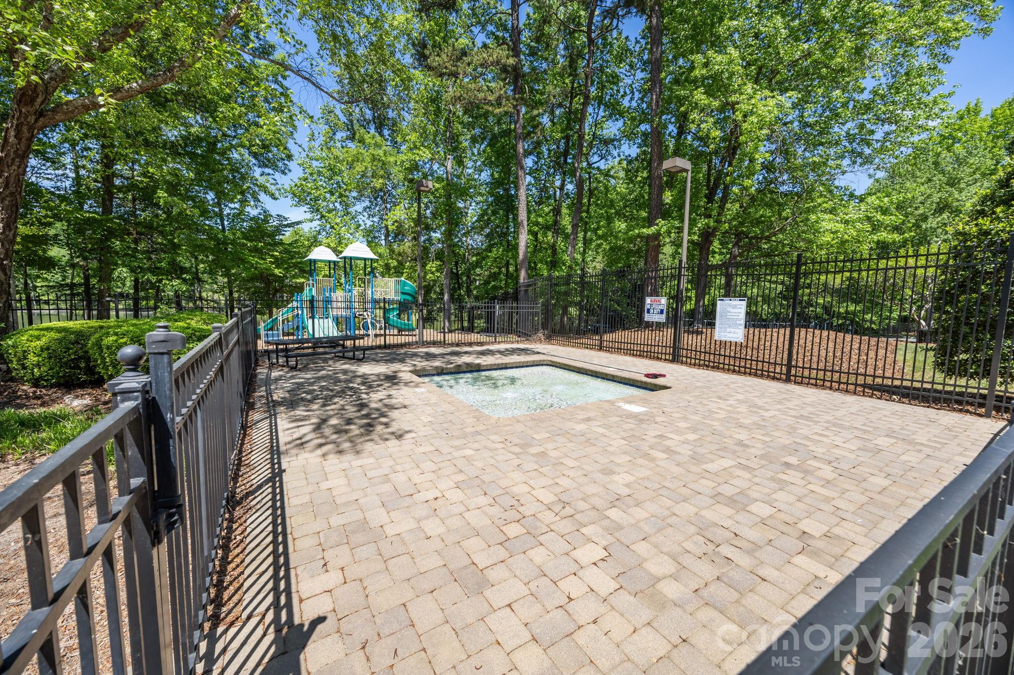 3616 Deruyter Circle — Charlotte