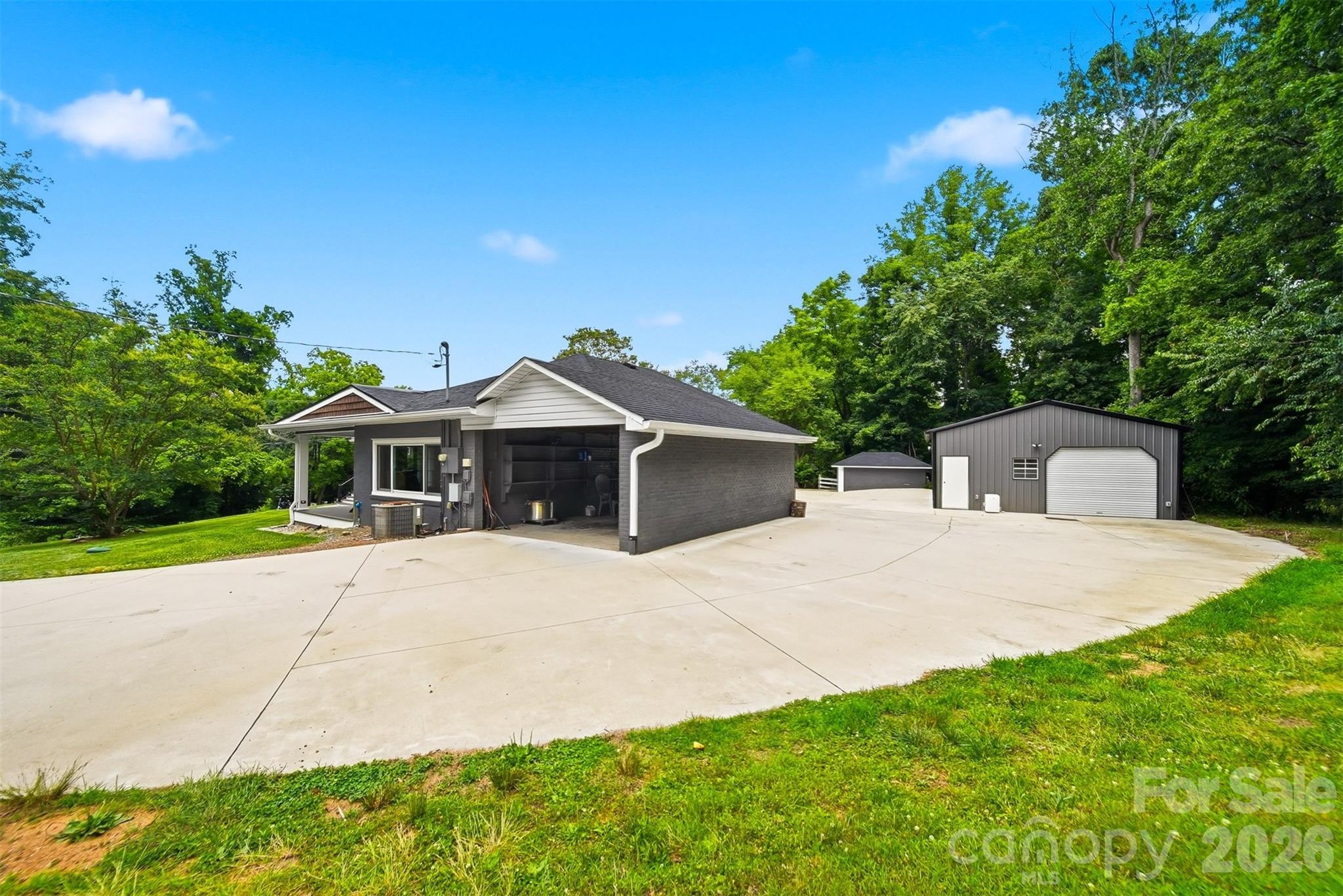 313 Italy Street NE — Valdese