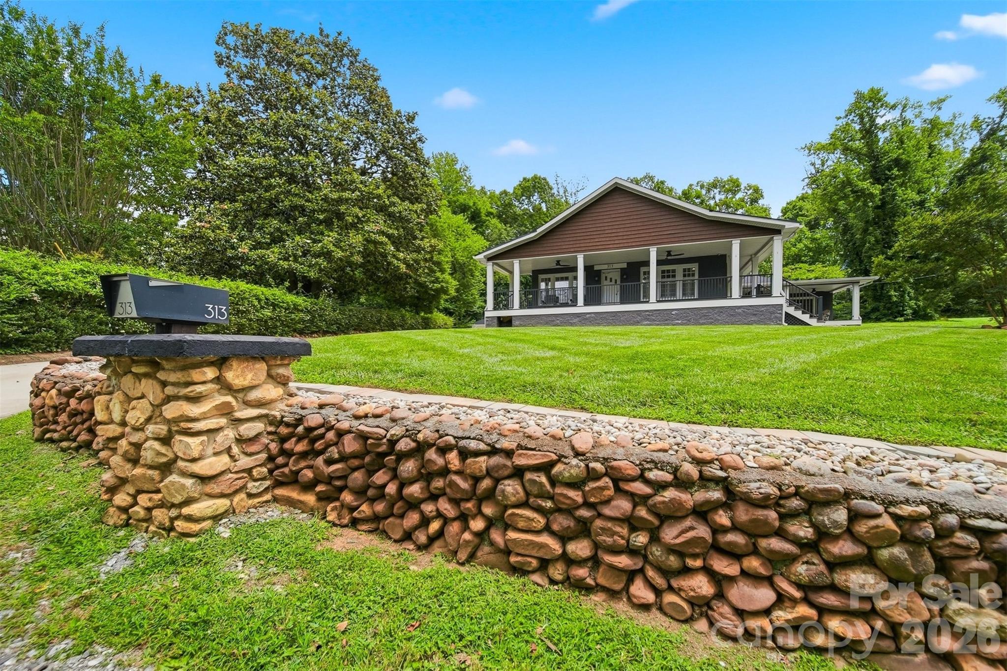 313 Italy Street NE — Valdese