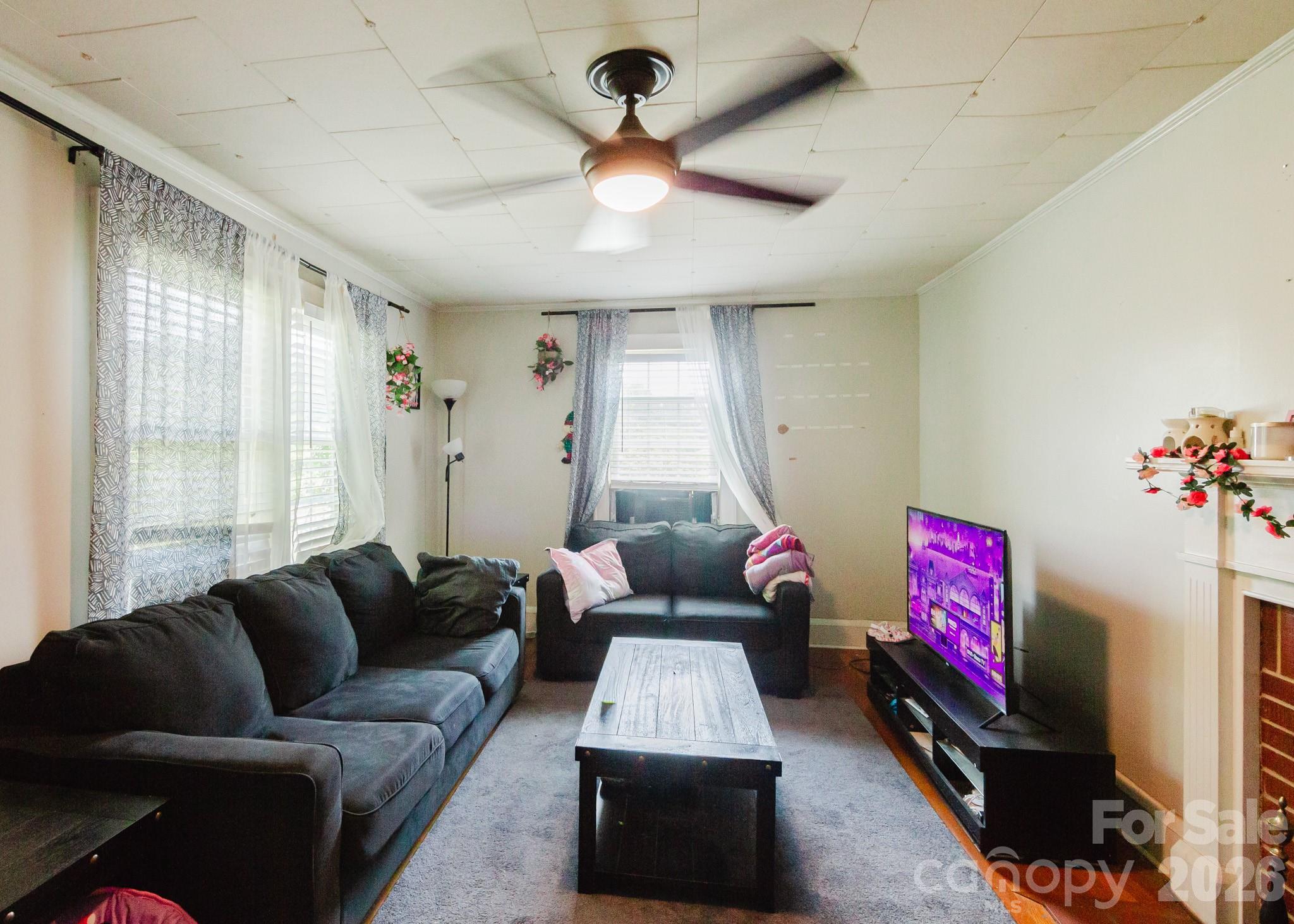 303 Myrtle Avenue — Hamlet