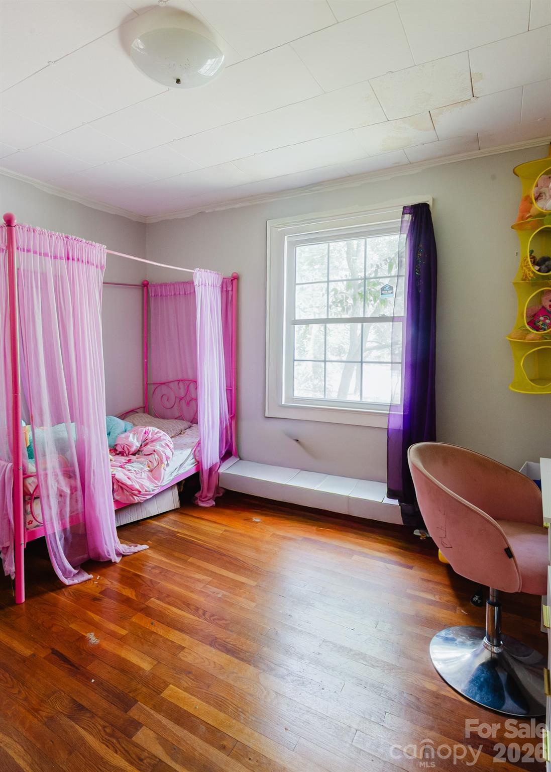 303 Myrtle Avenue — Hamlet
