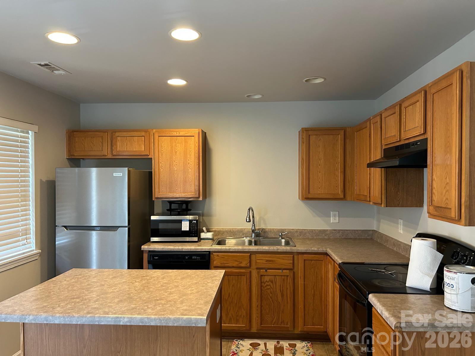 11040 Derryrush Drive — Charlotte