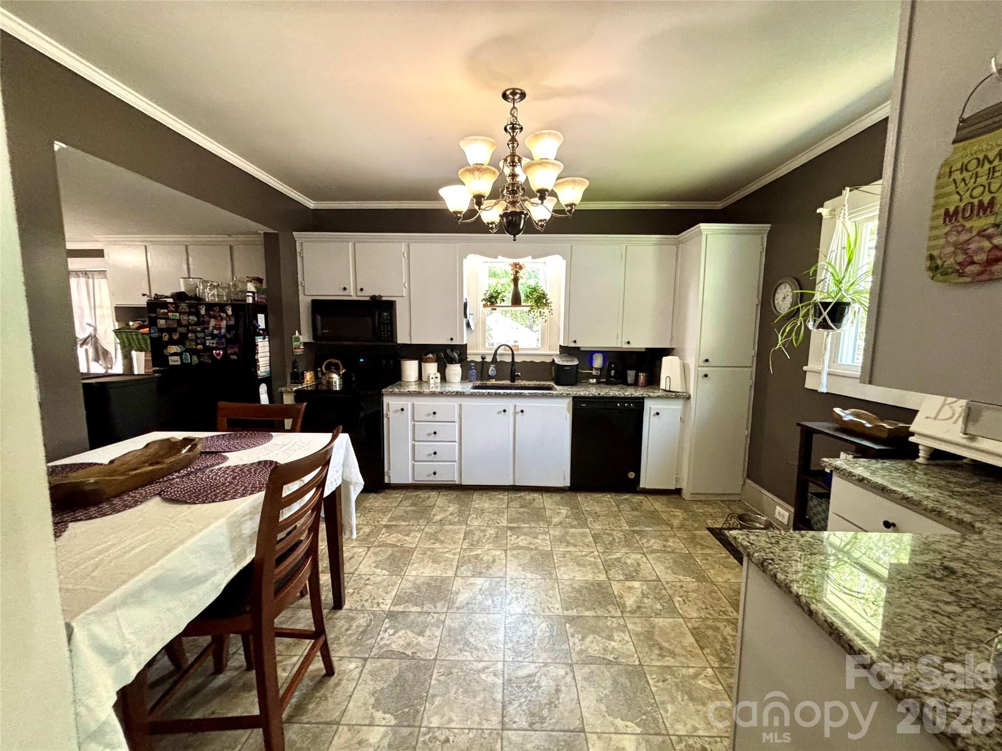 809 W A Street — Kannapolis
