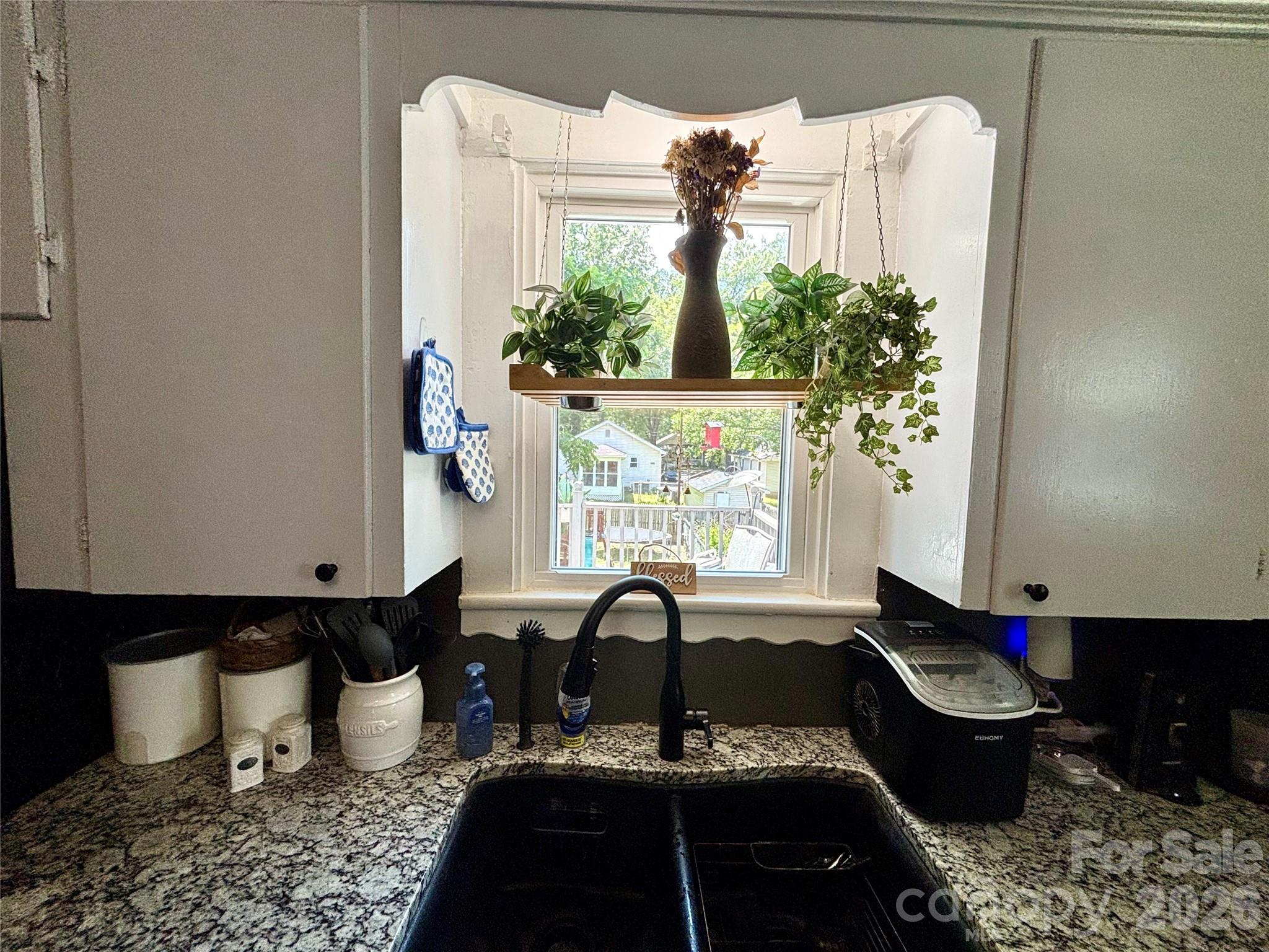 809 W A Street — Kannapolis
